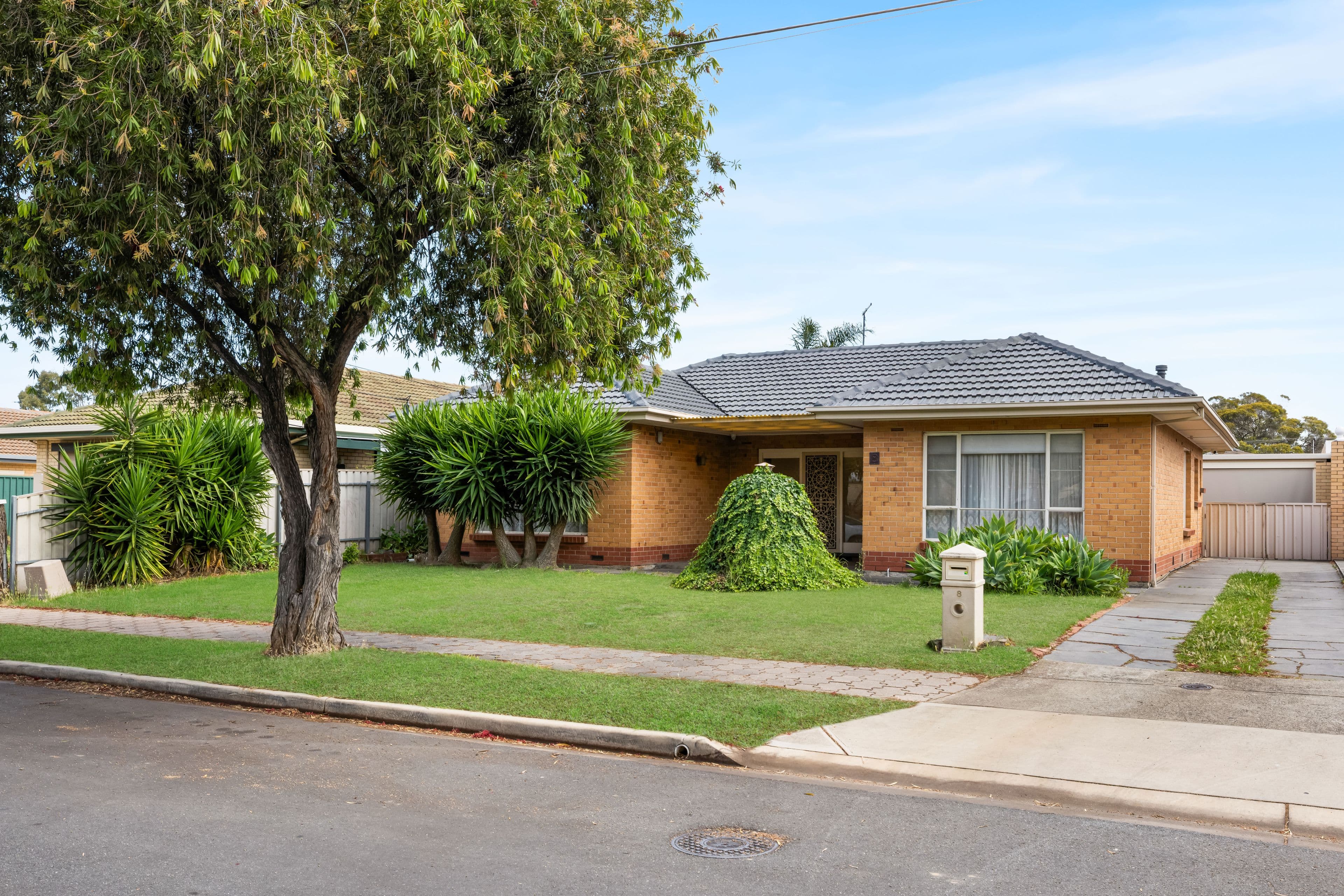 8 Craig Street, Greenacres SA 5086, Greenacres - Thumbnail 2