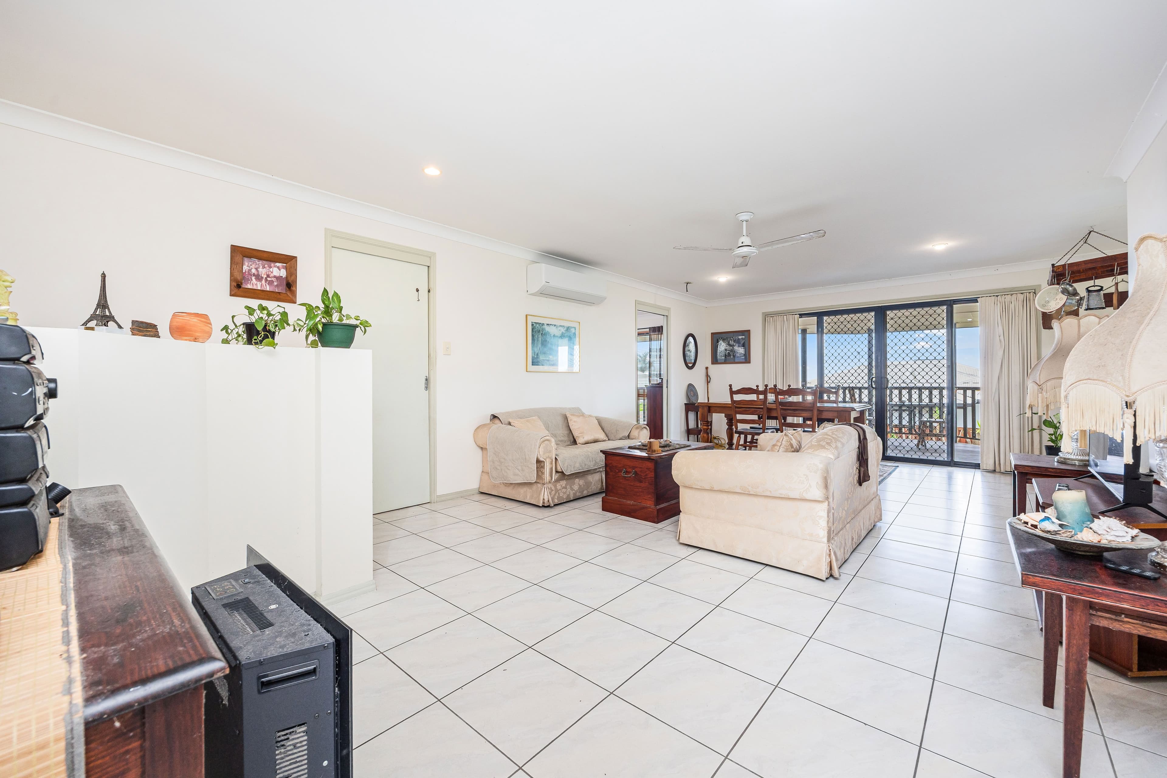 14 Marineview Avenue, Scarness QLD 4655, Scarness - Thumbnail 3