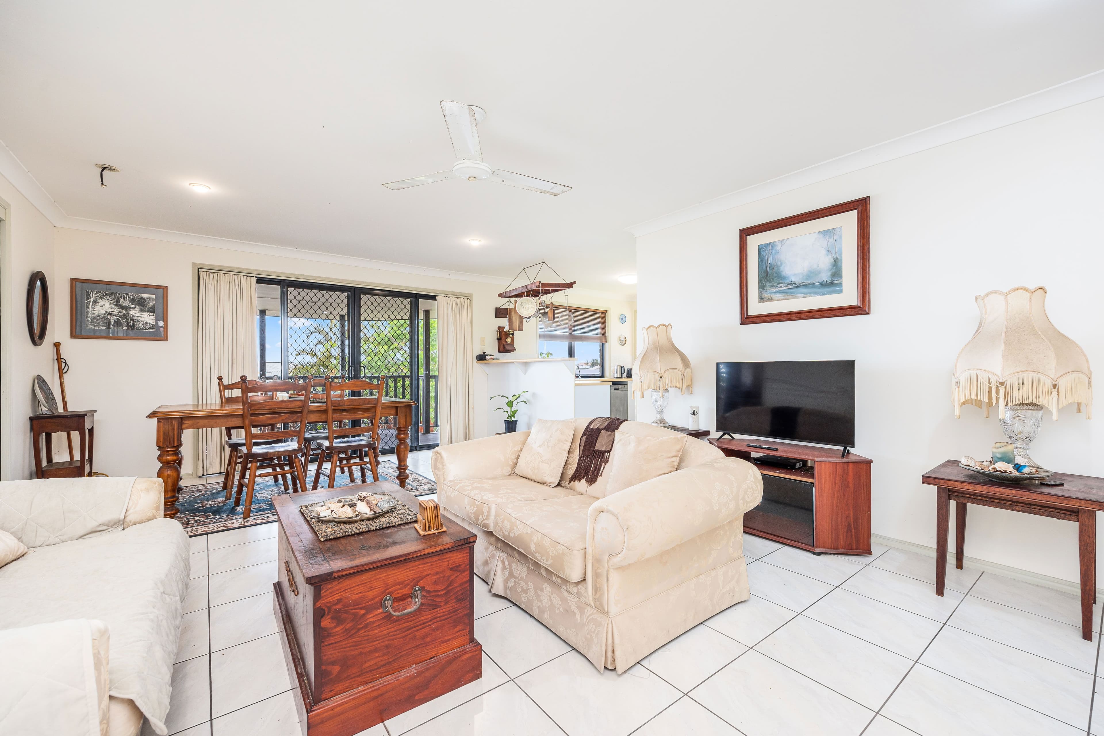 14 Marineview Avenue, Scarness QLD 4655, Scarness - Thumbnail 4