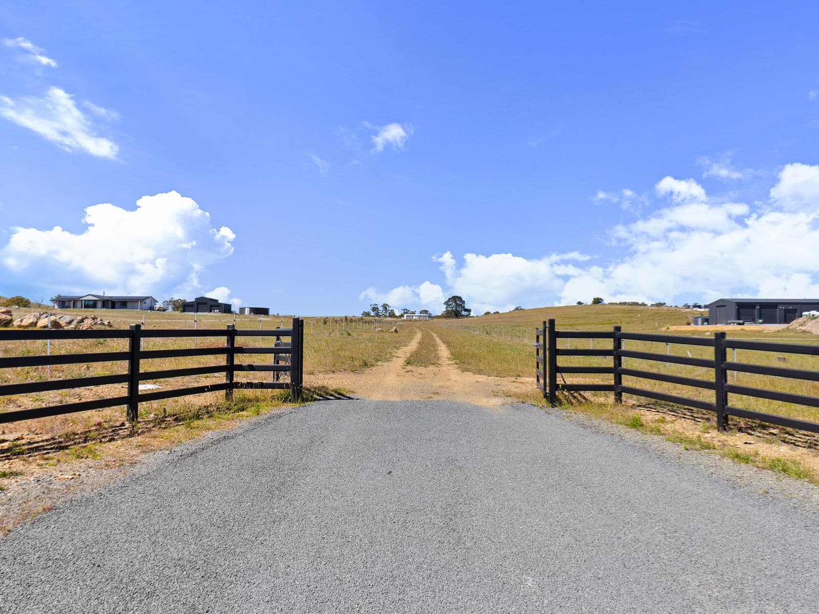 593 Wirreanda Road, Wamboin - Thumbnail 2