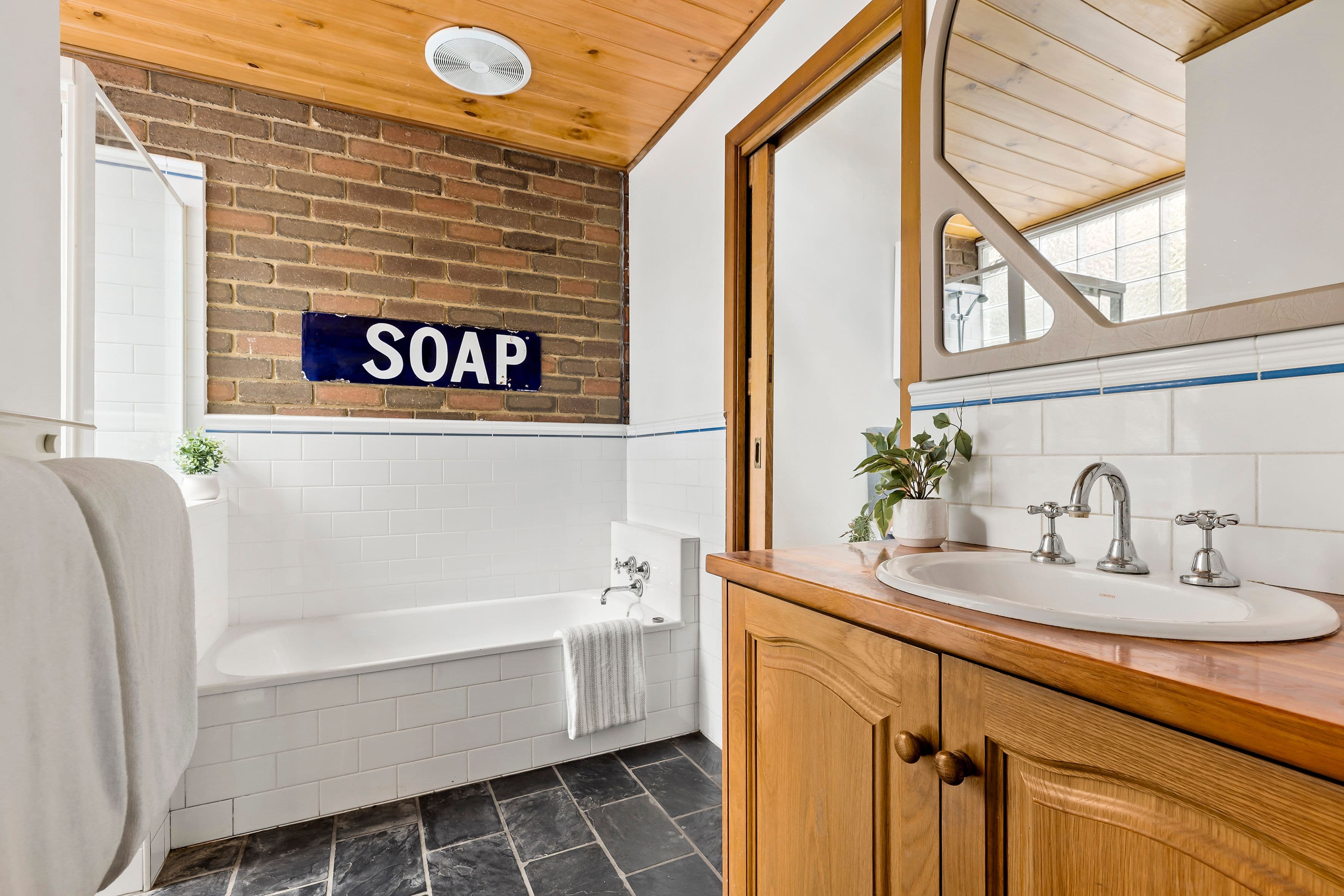 7 Heidelberg Road, Clifton Hill VIC 3068, Clifton Hill - Thumbnail 3