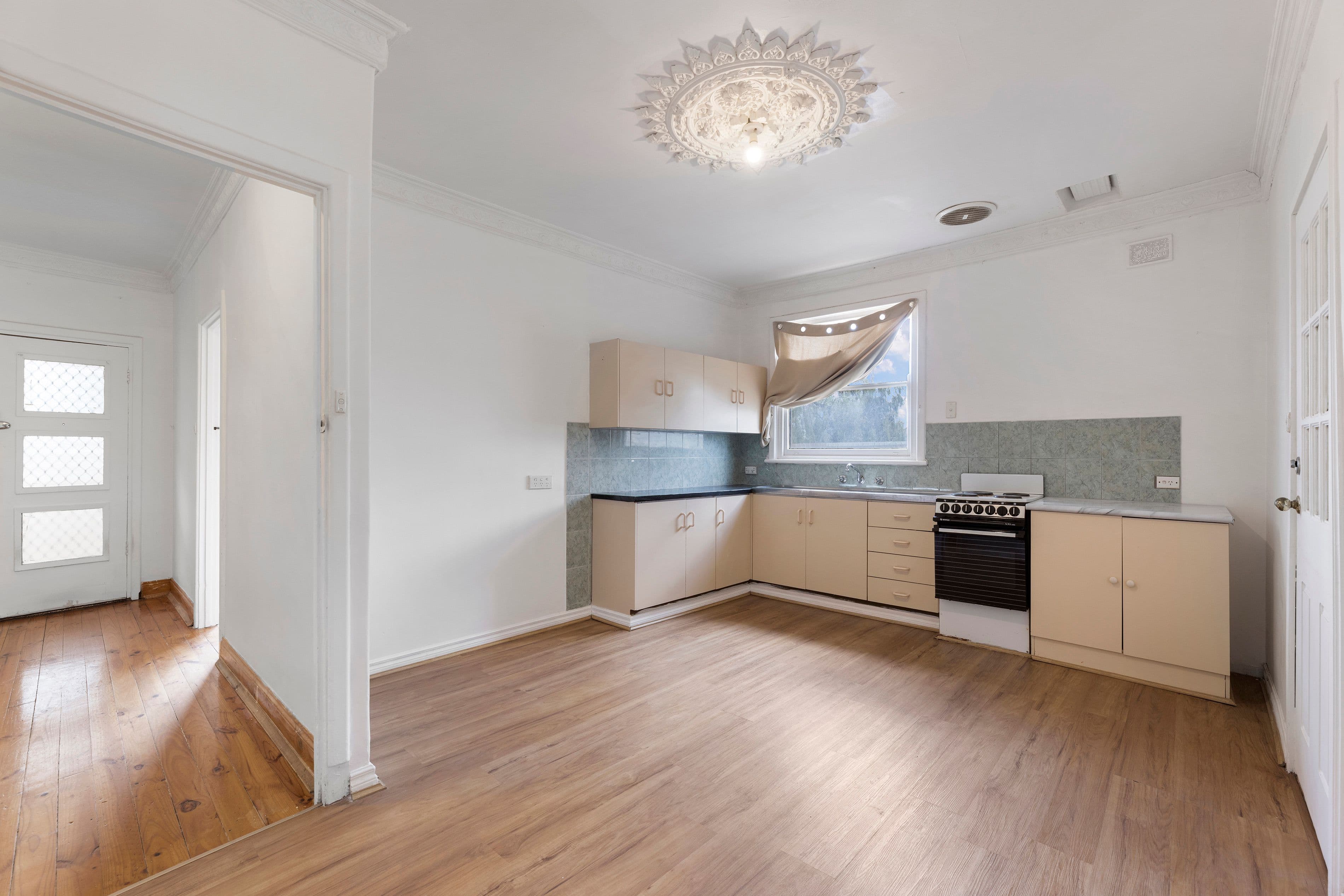 29 Hayles Road, Elizabeth Park SA 5113, Elizabeth Park - Thumbnail 6
