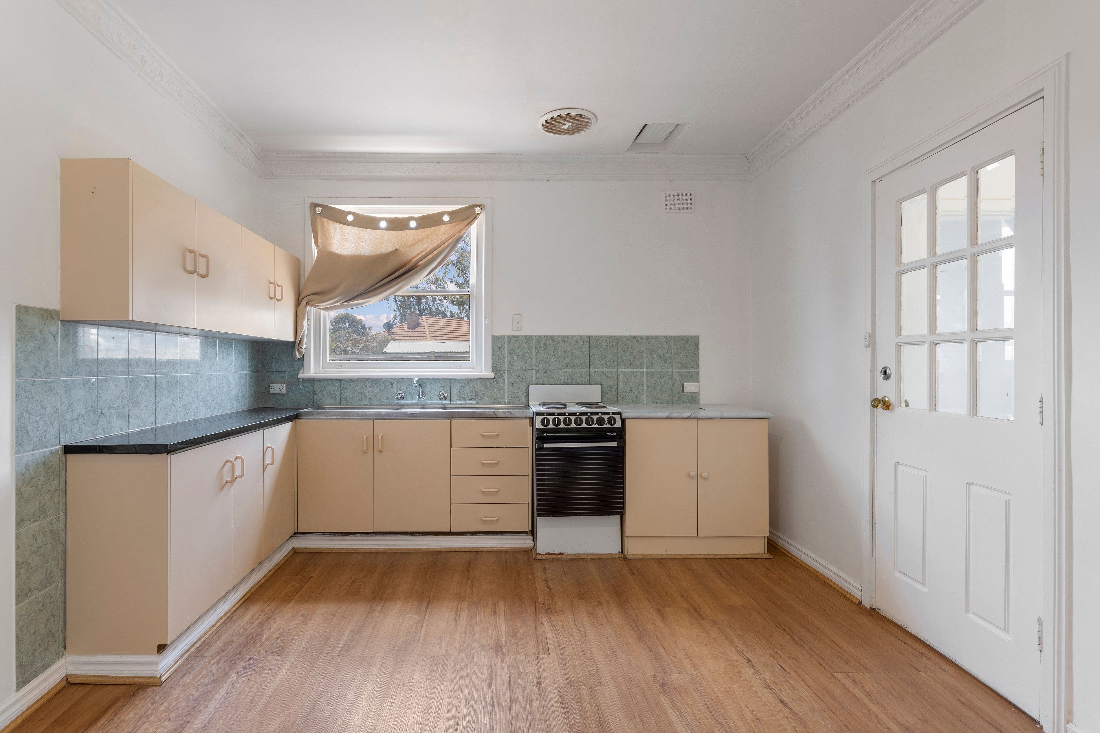 29 Hayles Road, Elizabeth Park SA 5113, Elizabeth Park - Thumbnail 7