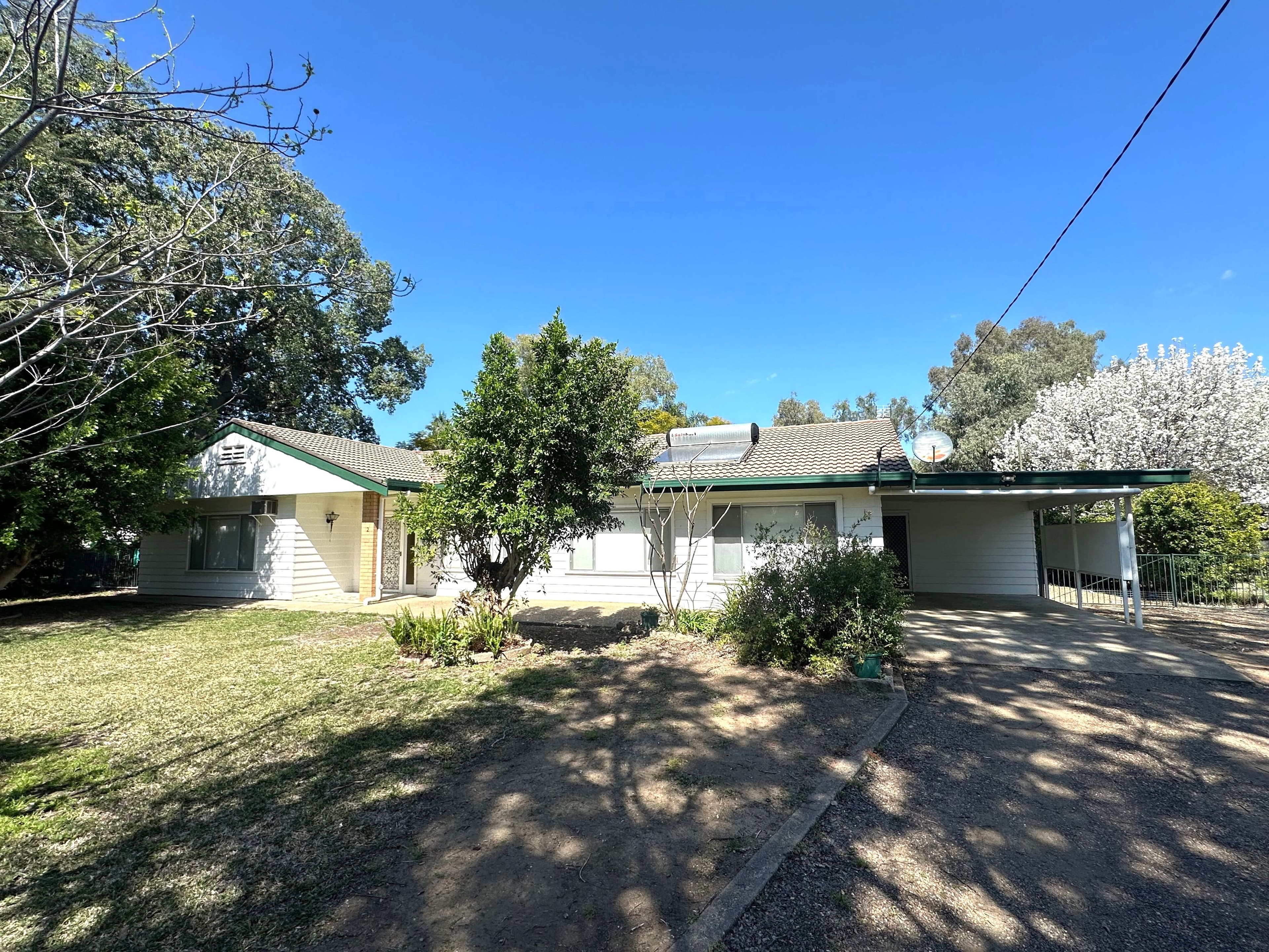 2 Tirzah Street, Moree NSW 2400, Moree - Image 1