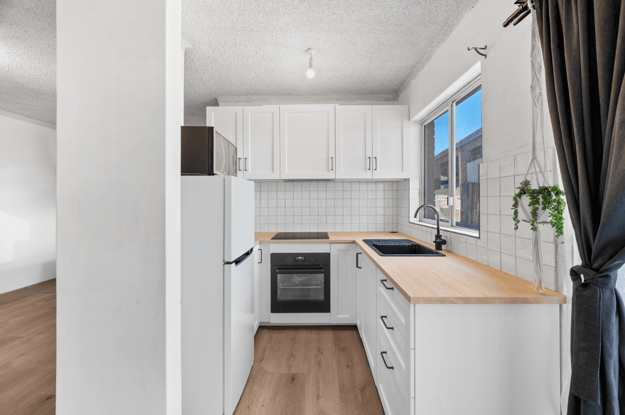 1 Lavinia Place, Ambarvale NSW 2560, Ambarvale - Image 1