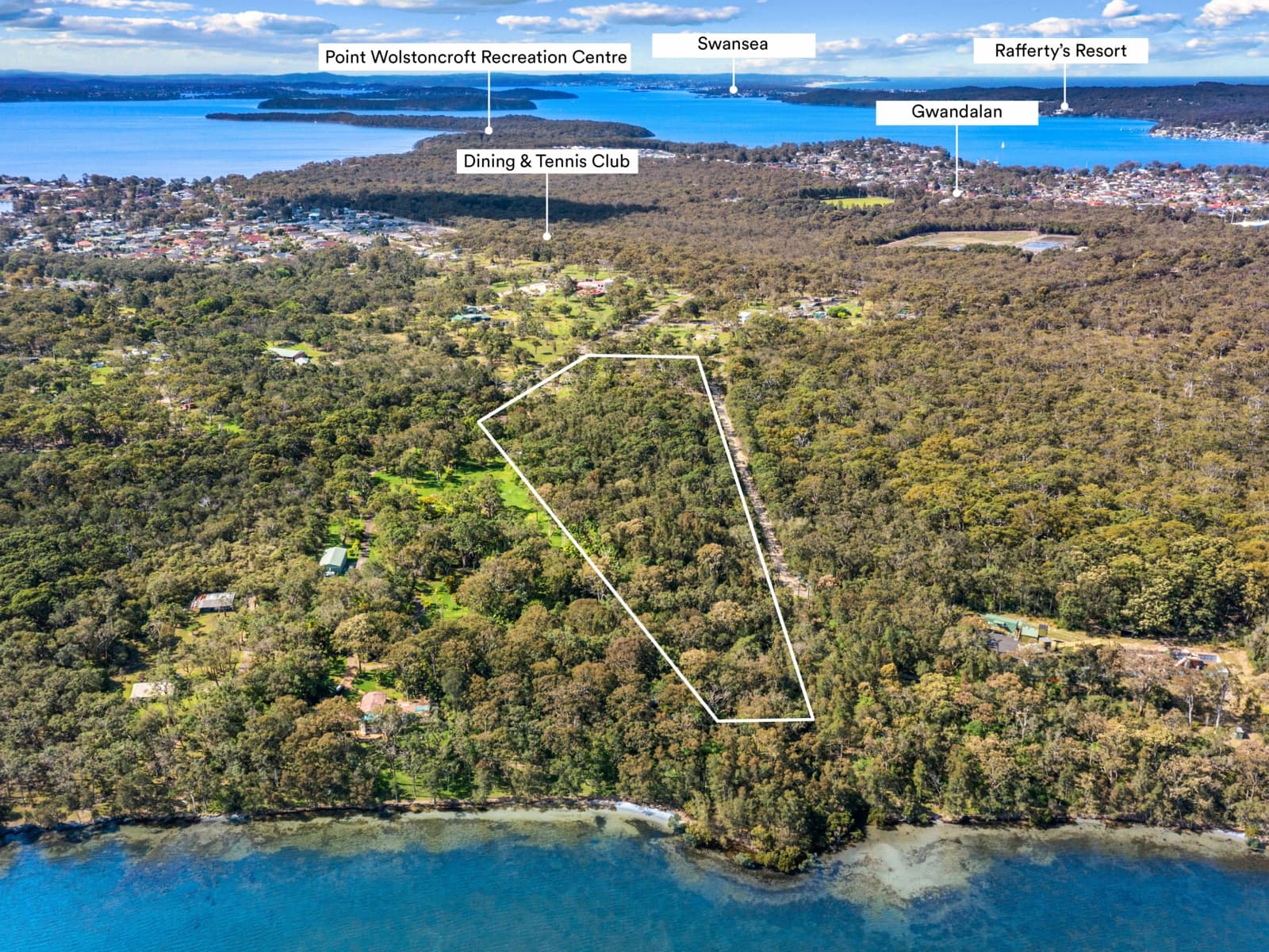 285 Cams Boulevard,Summerland Point, Summerland Point - Thumbnail 2