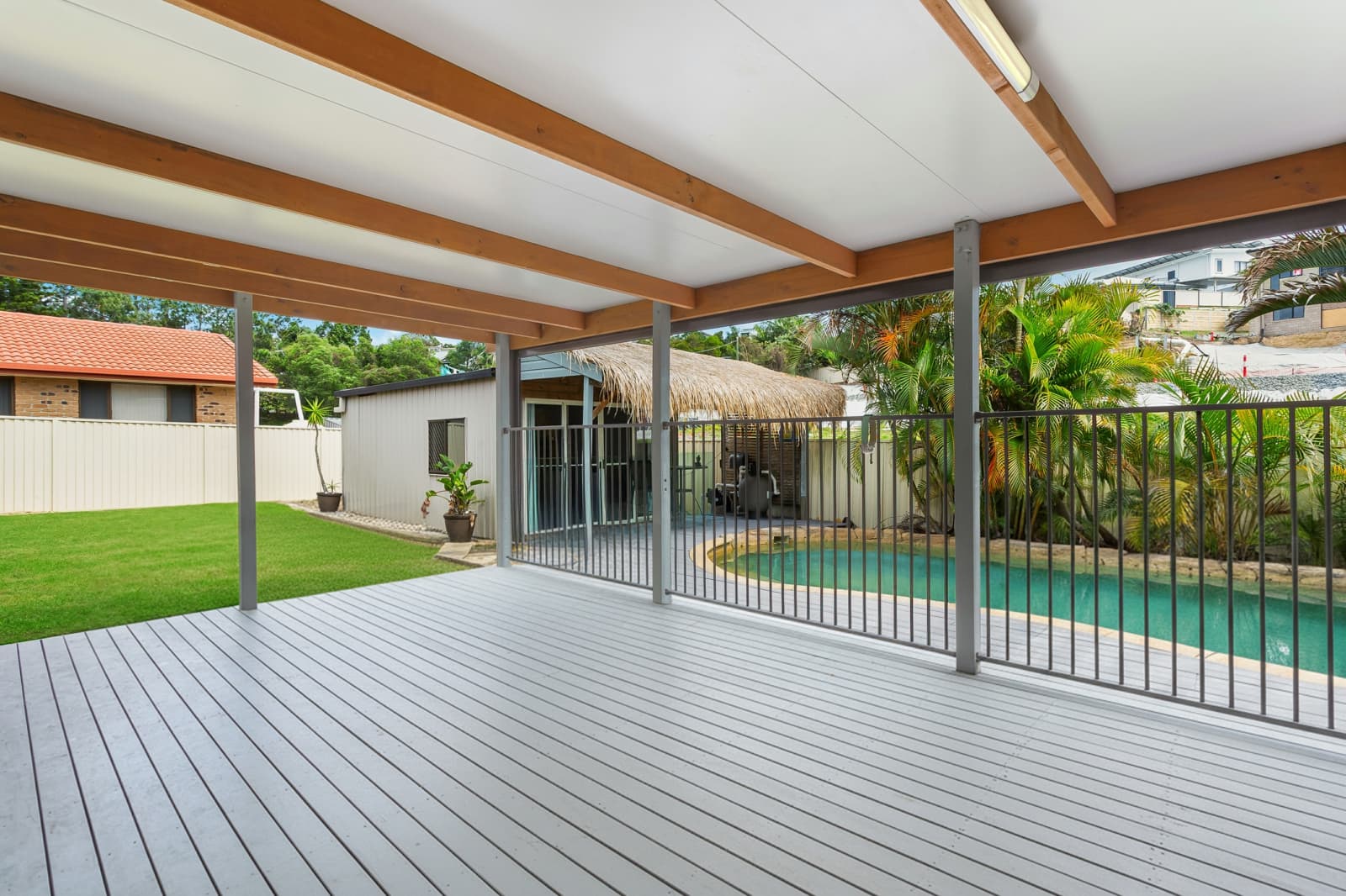 176 K P Mcgrath Drive,Elanora, Elanora - Thumbnail 3