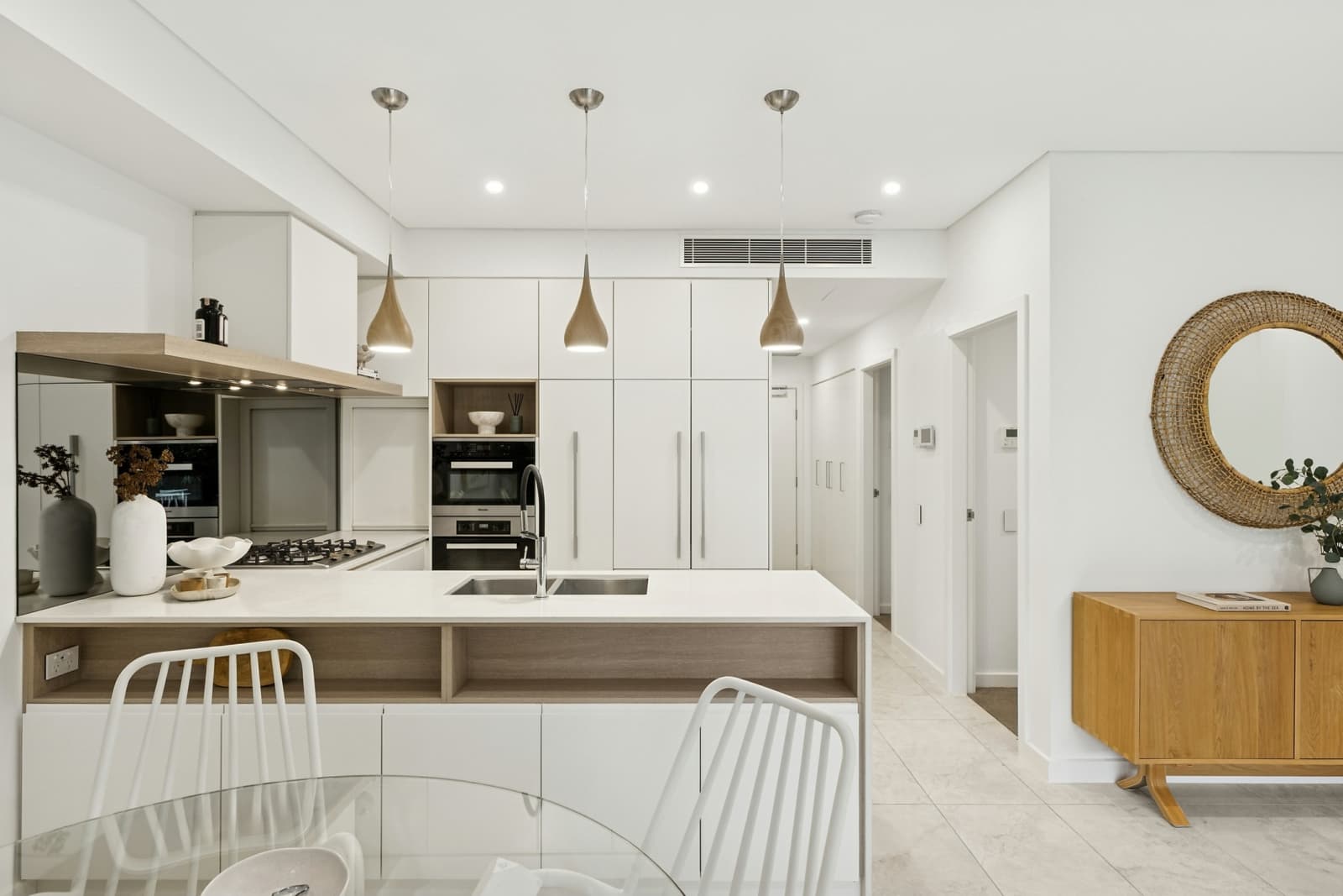 402/156D Terrigal Drive,Terrigal, Terrigal - Thumbnail 3