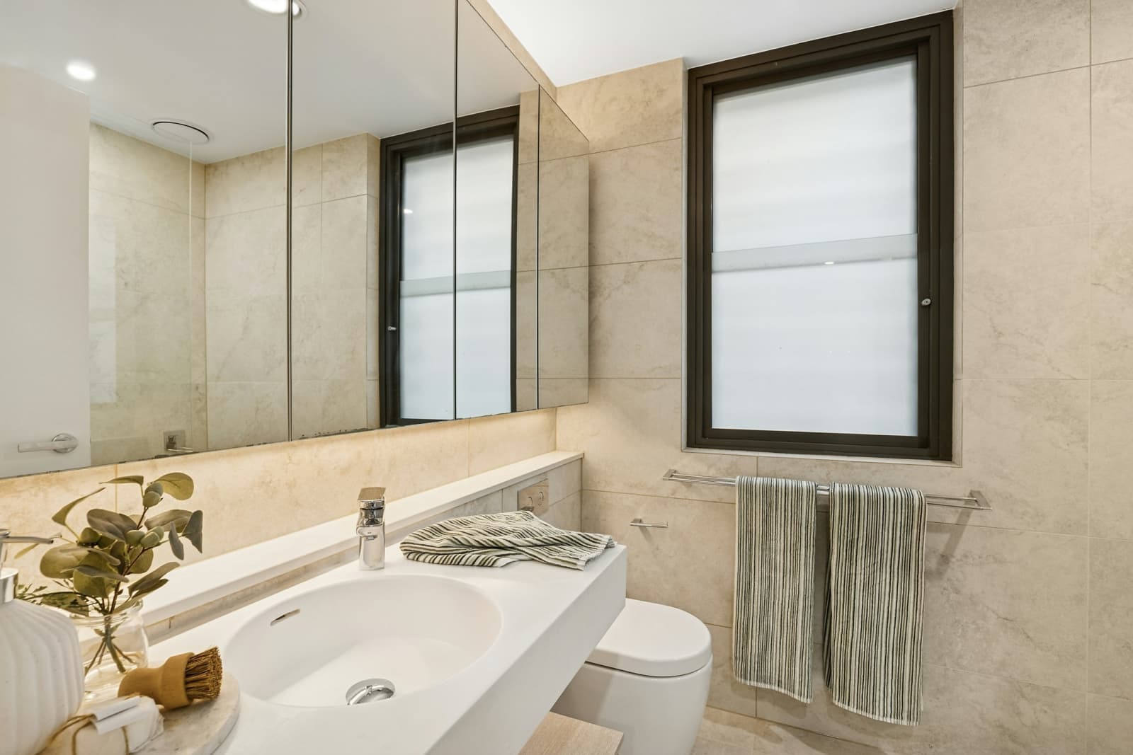 402/156D Terrigal Drive,Terrigal, Terrigal - Thumbnail 6