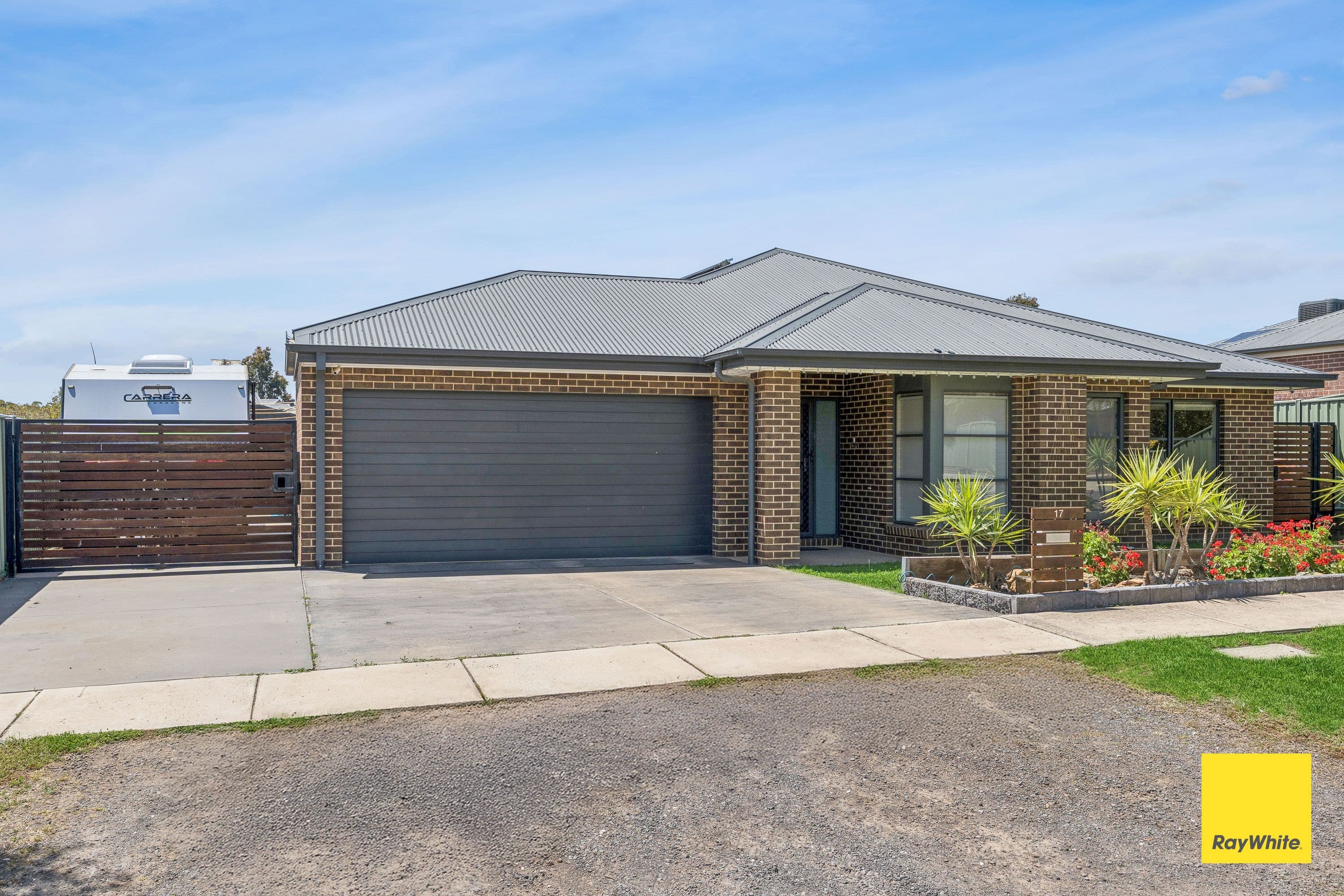 17 Amanda Drive, Maiden Gully VIC 3551, Maiden Gully - Thumbnail 2