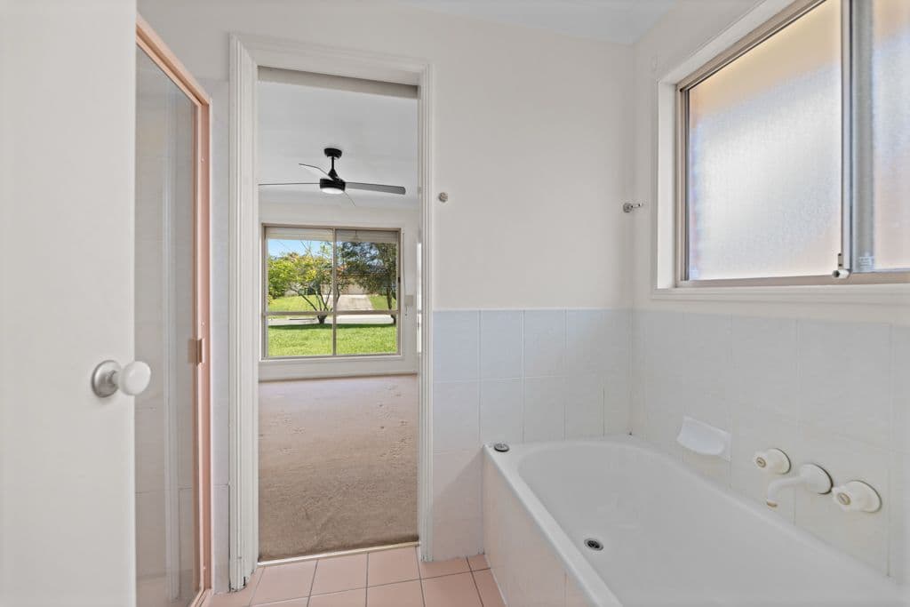 35 Kendall Road, Bellmere QLD 4510, Bellmere - Thumbnail 7