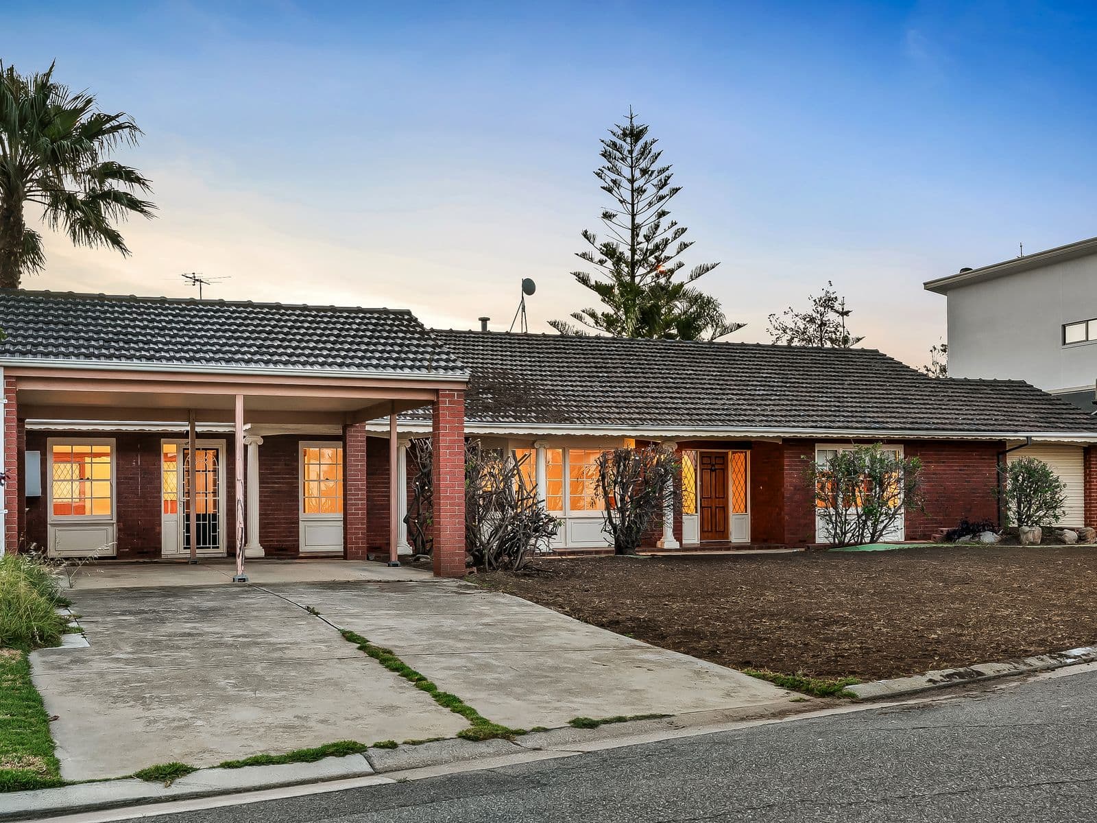 22 Sunlake Place, Tennyson SA 5022, Tennyson - Thumbnail 2