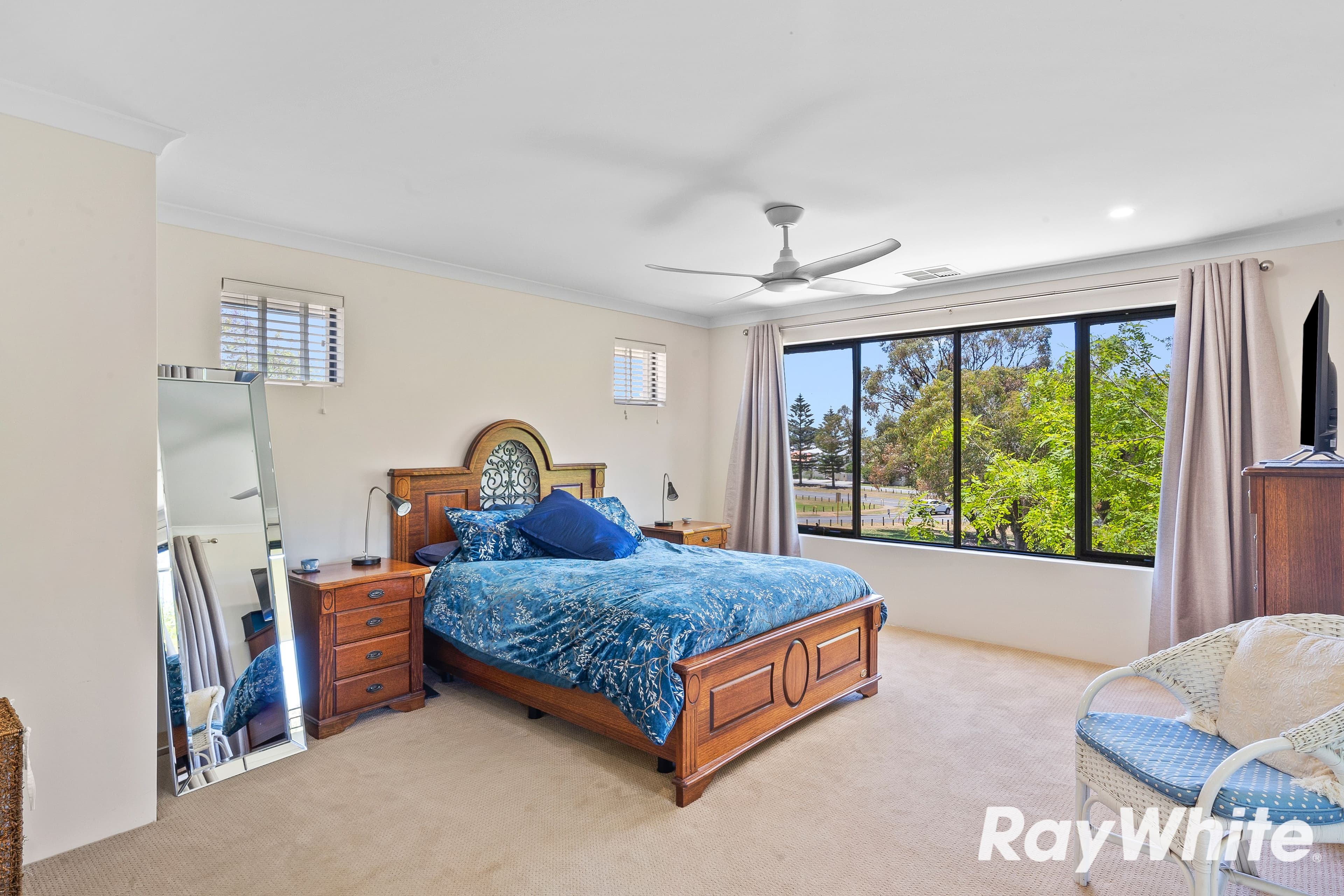 96 Mclarty Road, Halls Head WA 6210, Halls Head - Thumbnail 4