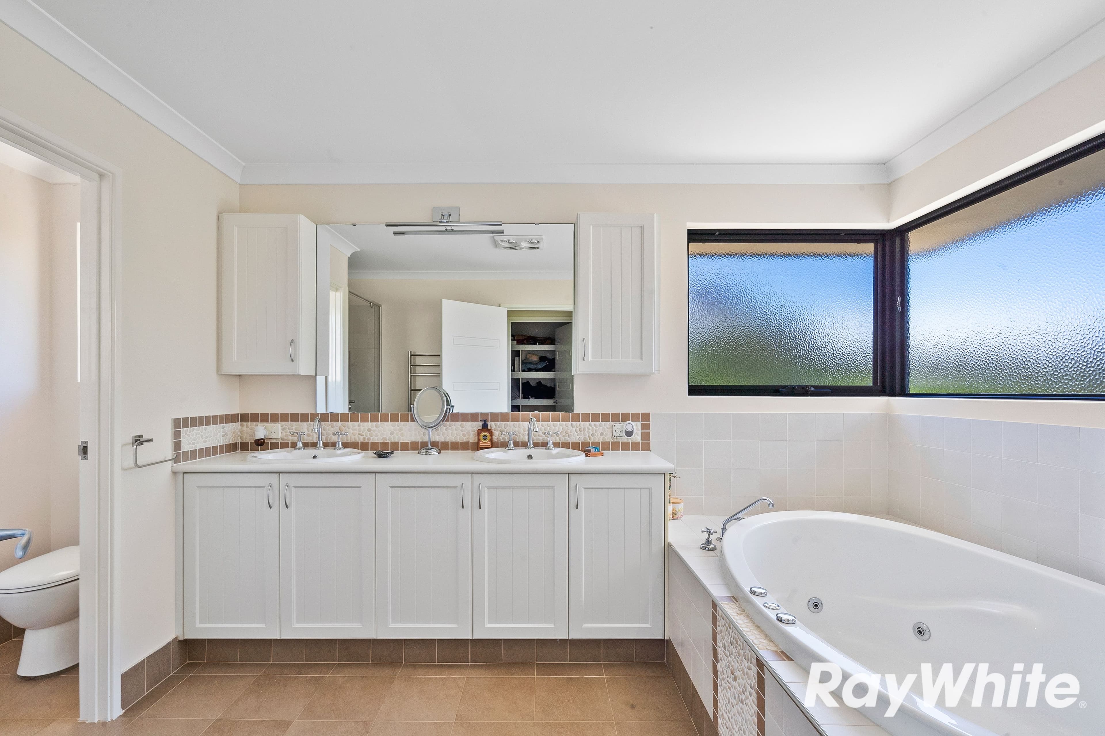 96 Mclarty Road, Halls Head WA 6210, Halls Head - Thumbnail 5