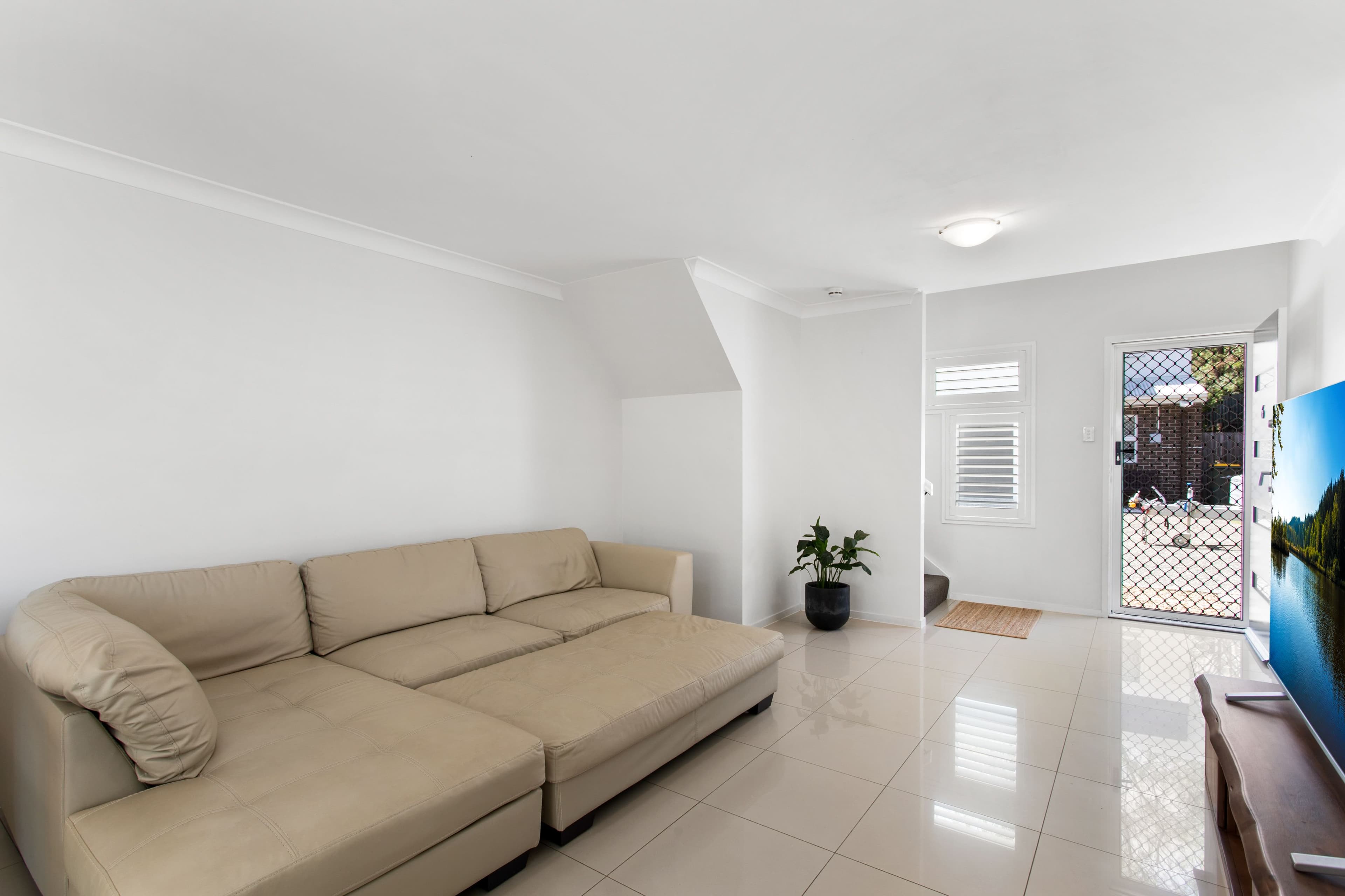 10 Veronica Court, Kallangur QLD 4503, Kallangur - Thumbnail 5