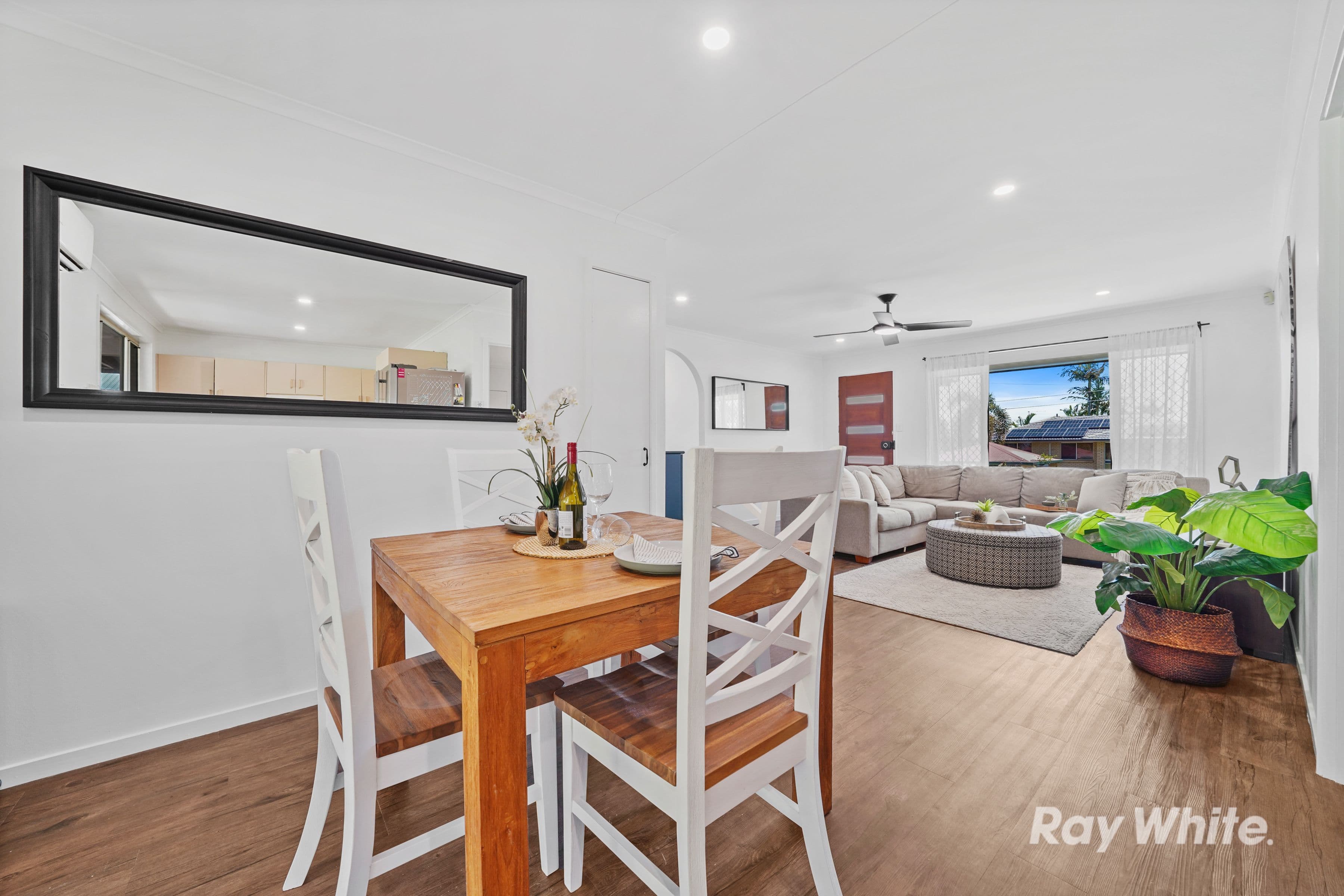15 Bradley Street, Springwood QLD 4127, Springwood - Thumbnail 6