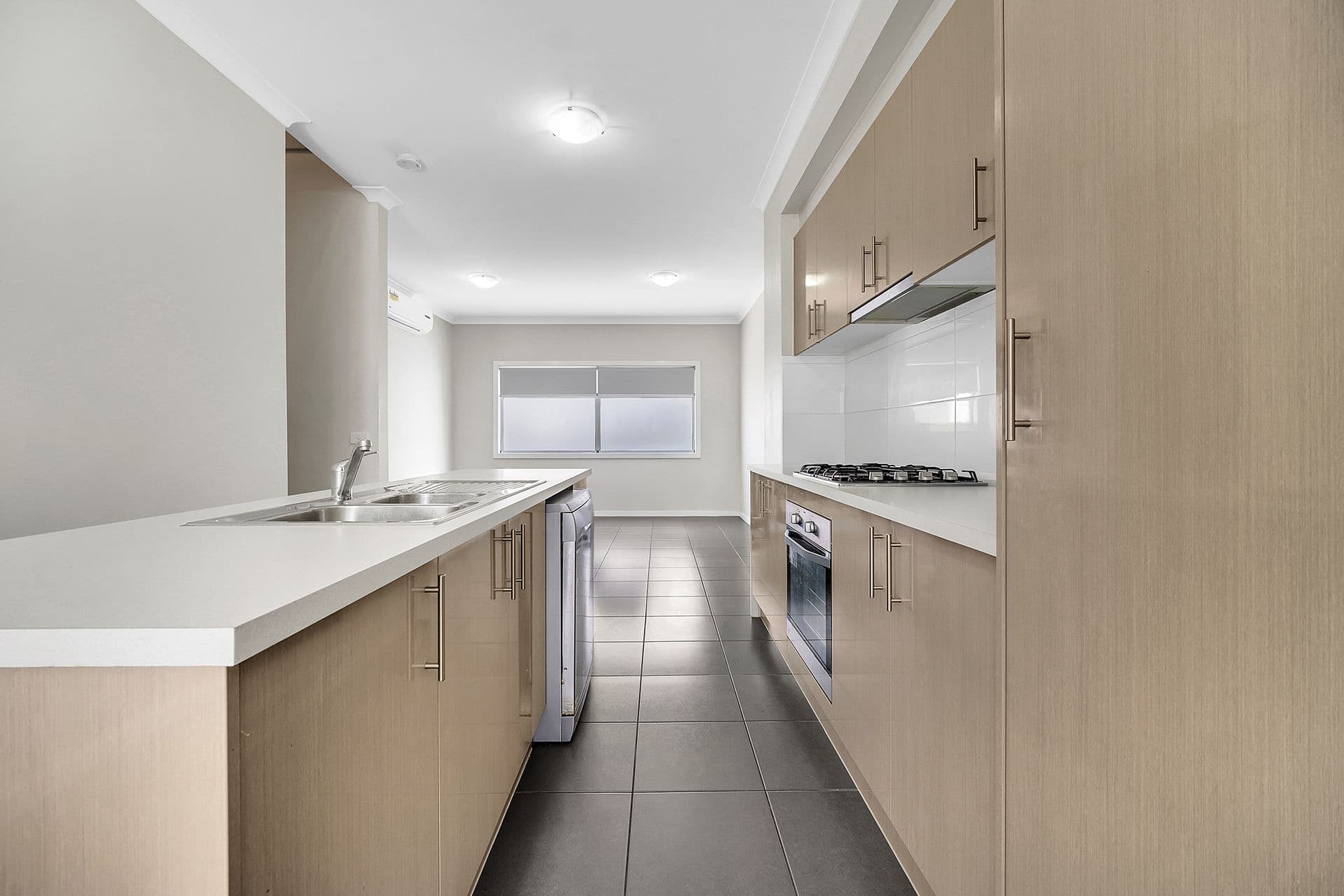 7 Rocket Lane, Cranbourne North VIC 3977, Cranbourne North - Thumbnail 5