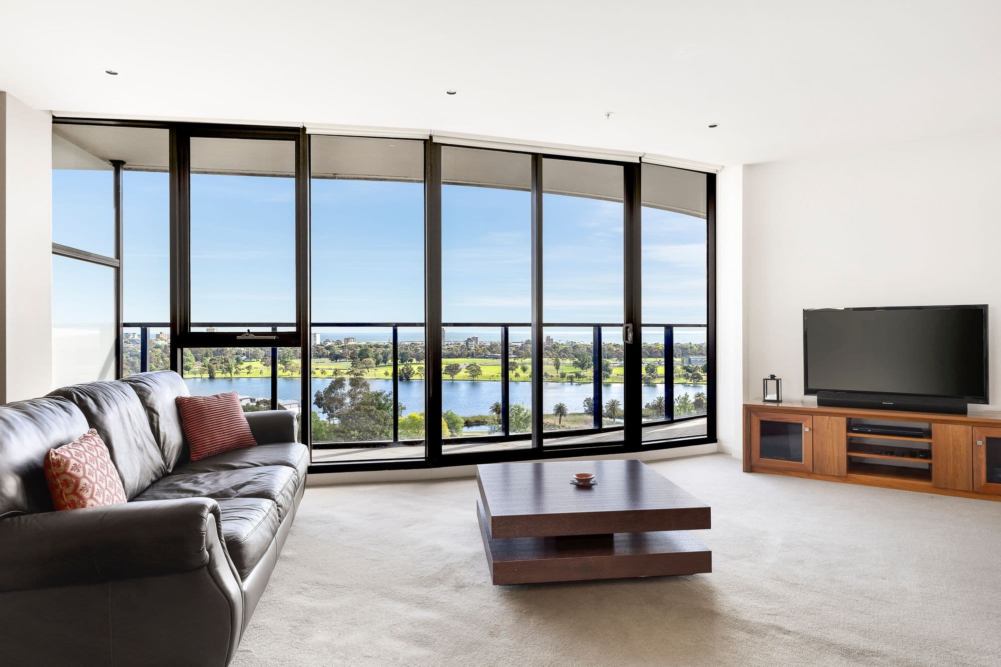 55 Queens Road, Melbourne VIC 3004, Melbourne - Thumbnail 3