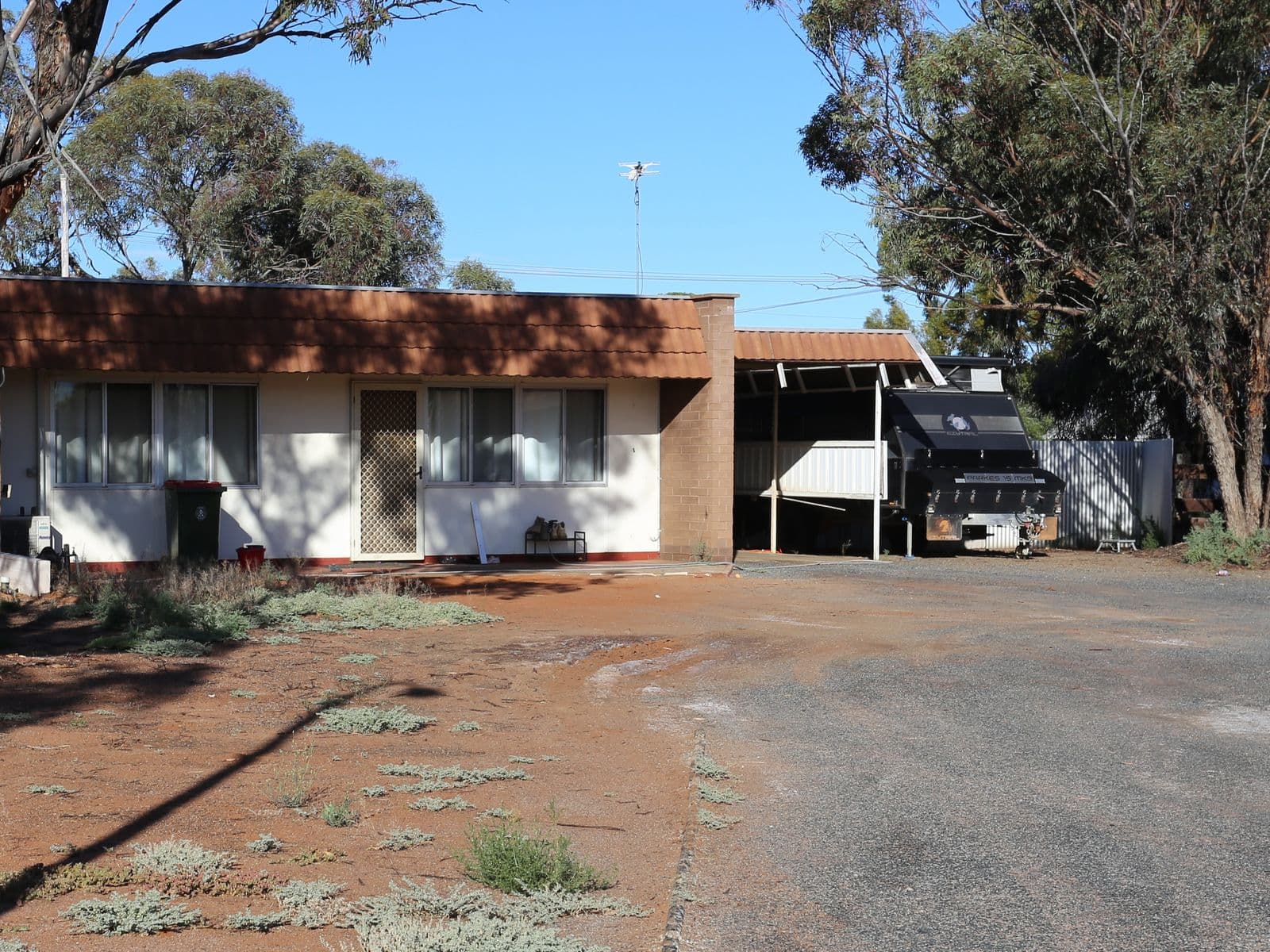 20B Hopbush Court, Kambalda West - Image 1