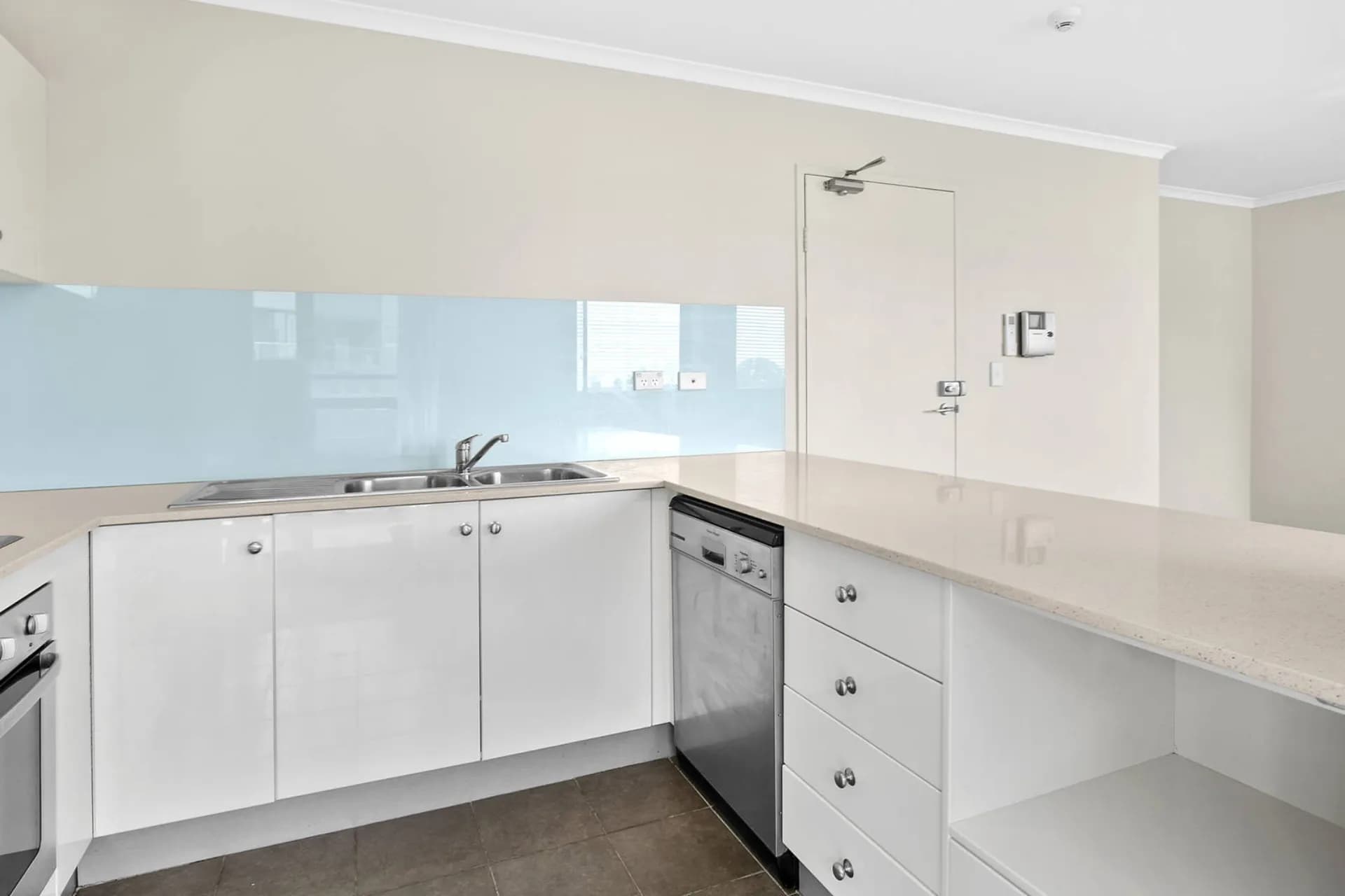 3/23 Howard Avenue, Dee Why., Dee Why - Thumbnail 3