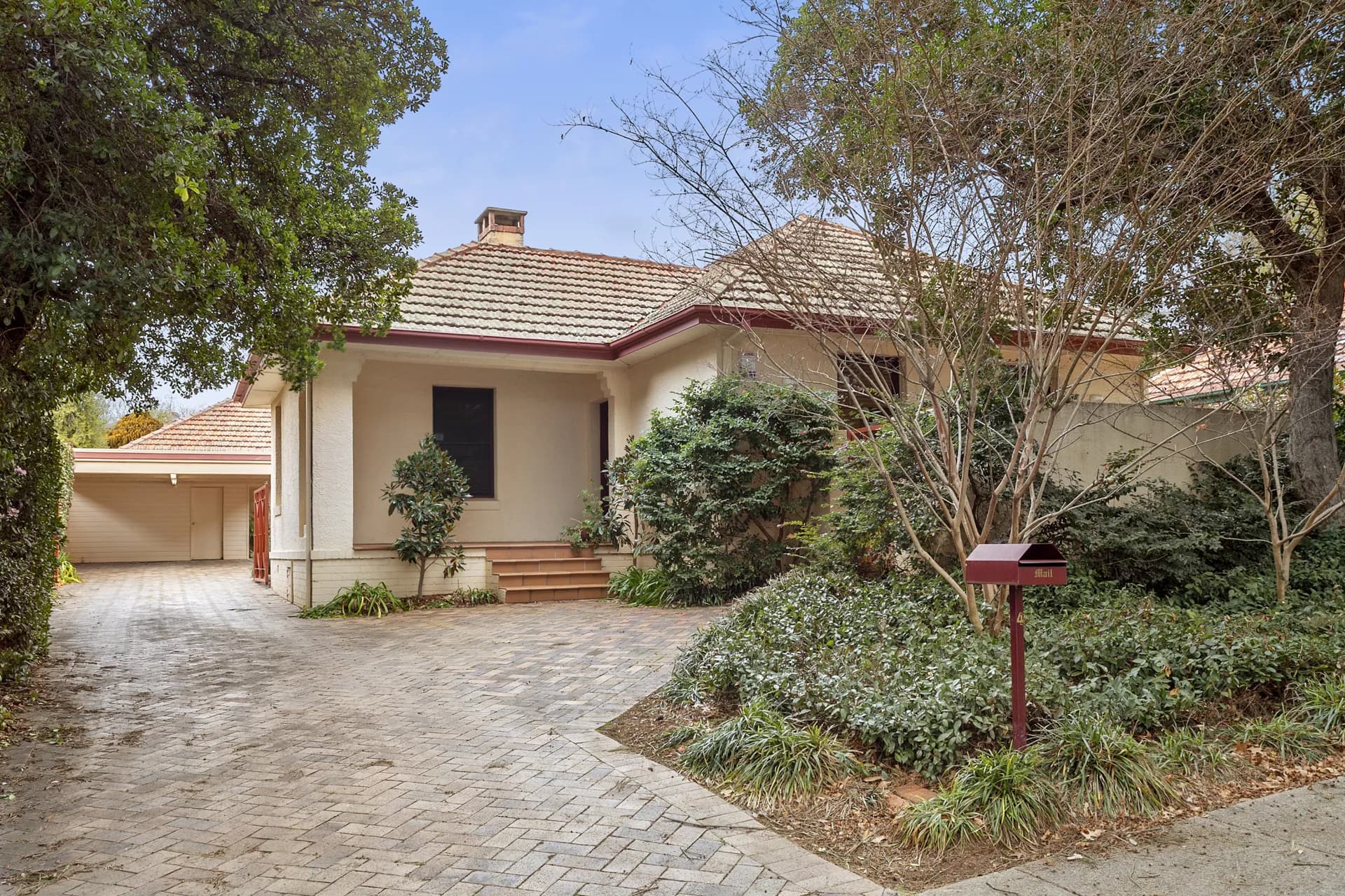 4  Solander Place, Yarralumla., Yarralumla - Image 1