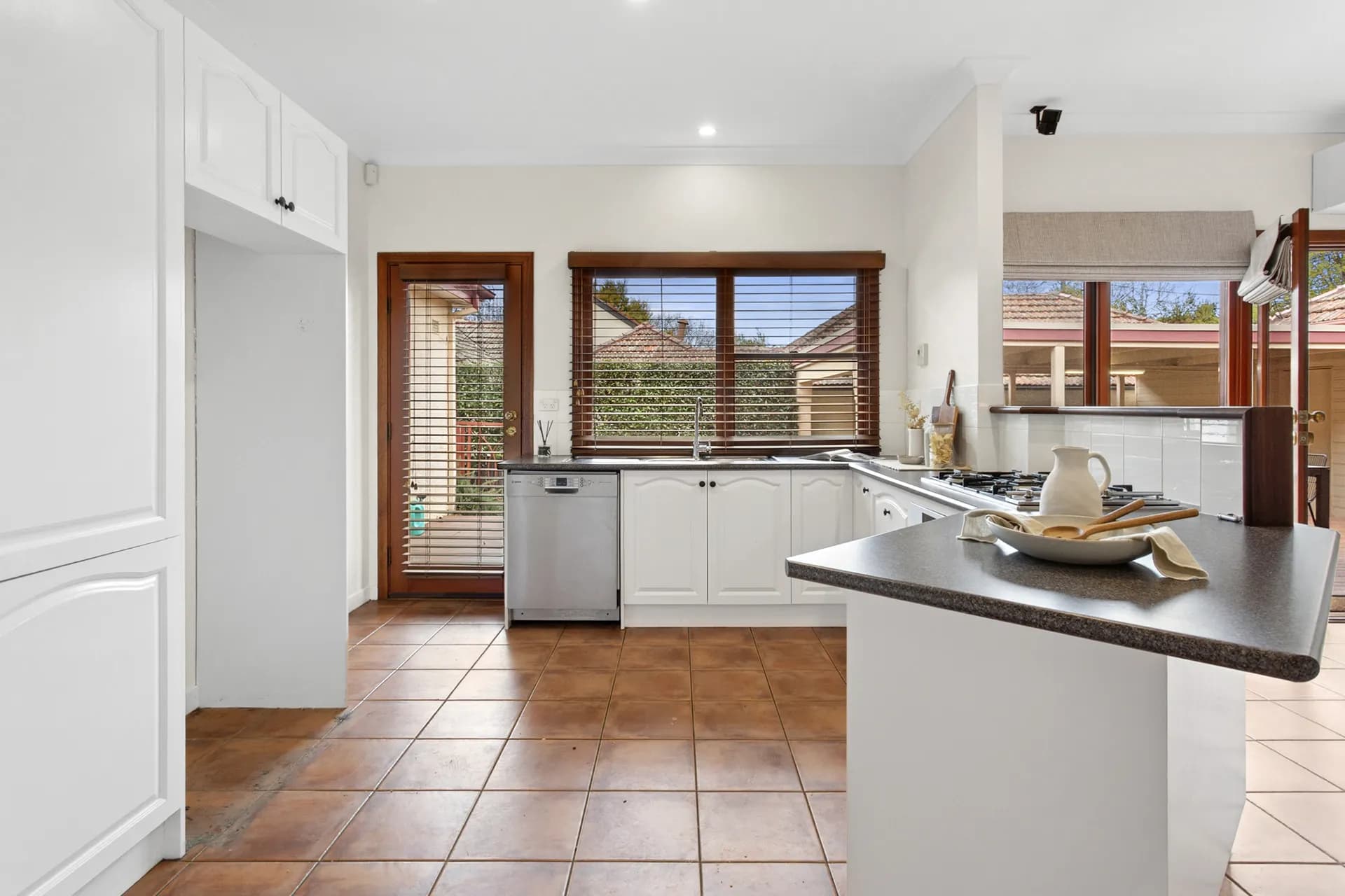 4  Solander Place, Yarralumla., Yarralumla - Thumbnail 8