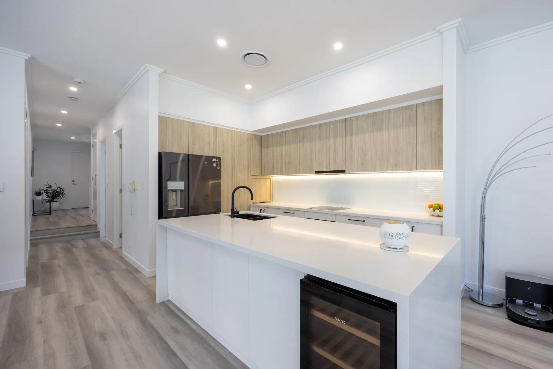 6113 Trasimeno Avenue, Hope Island, QLD, Hope Island - Thumbnail 6