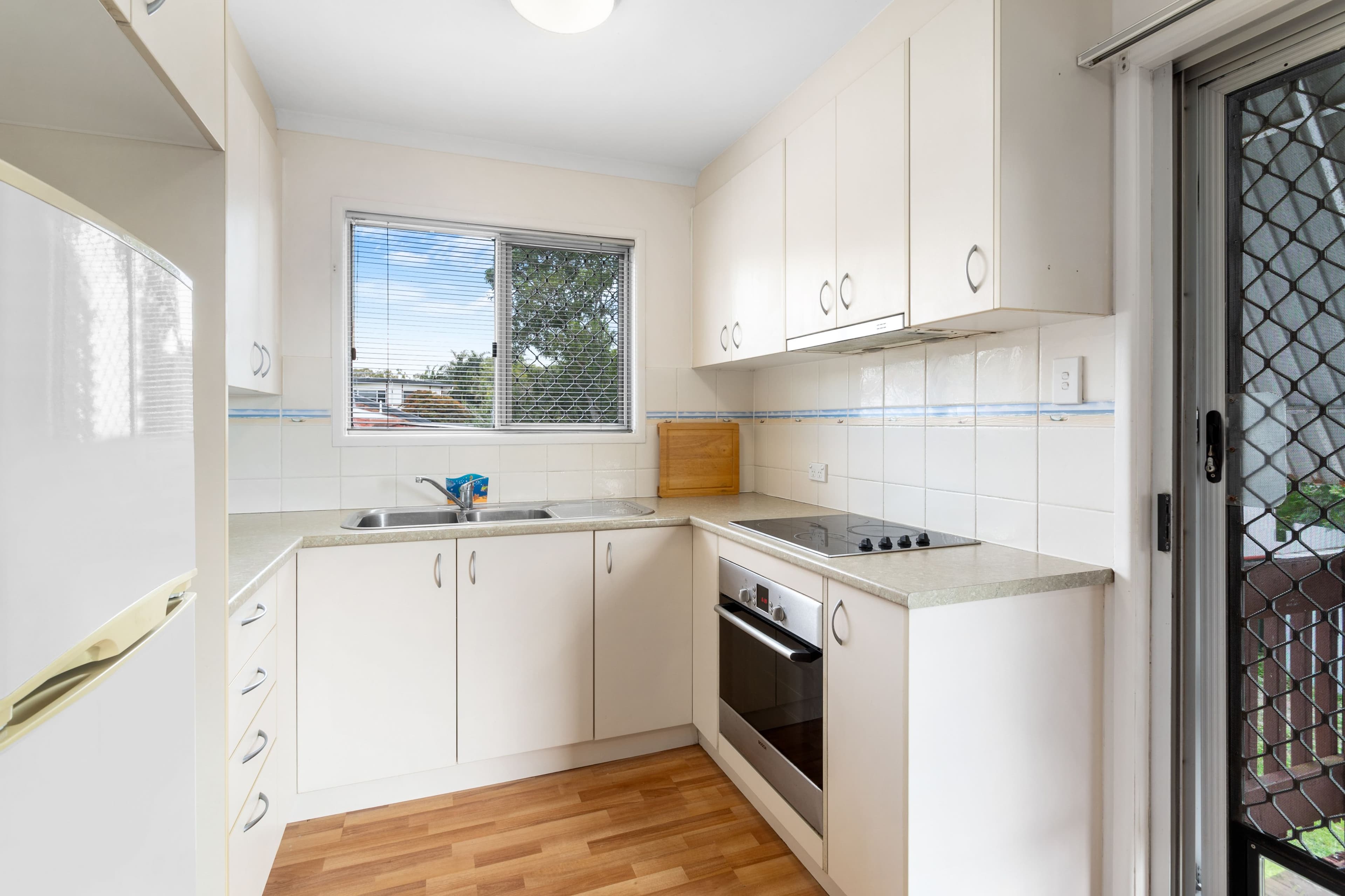 7 Lanham Road, Deception Bay QLD 4508, Deception Bay - Thumbnail 2