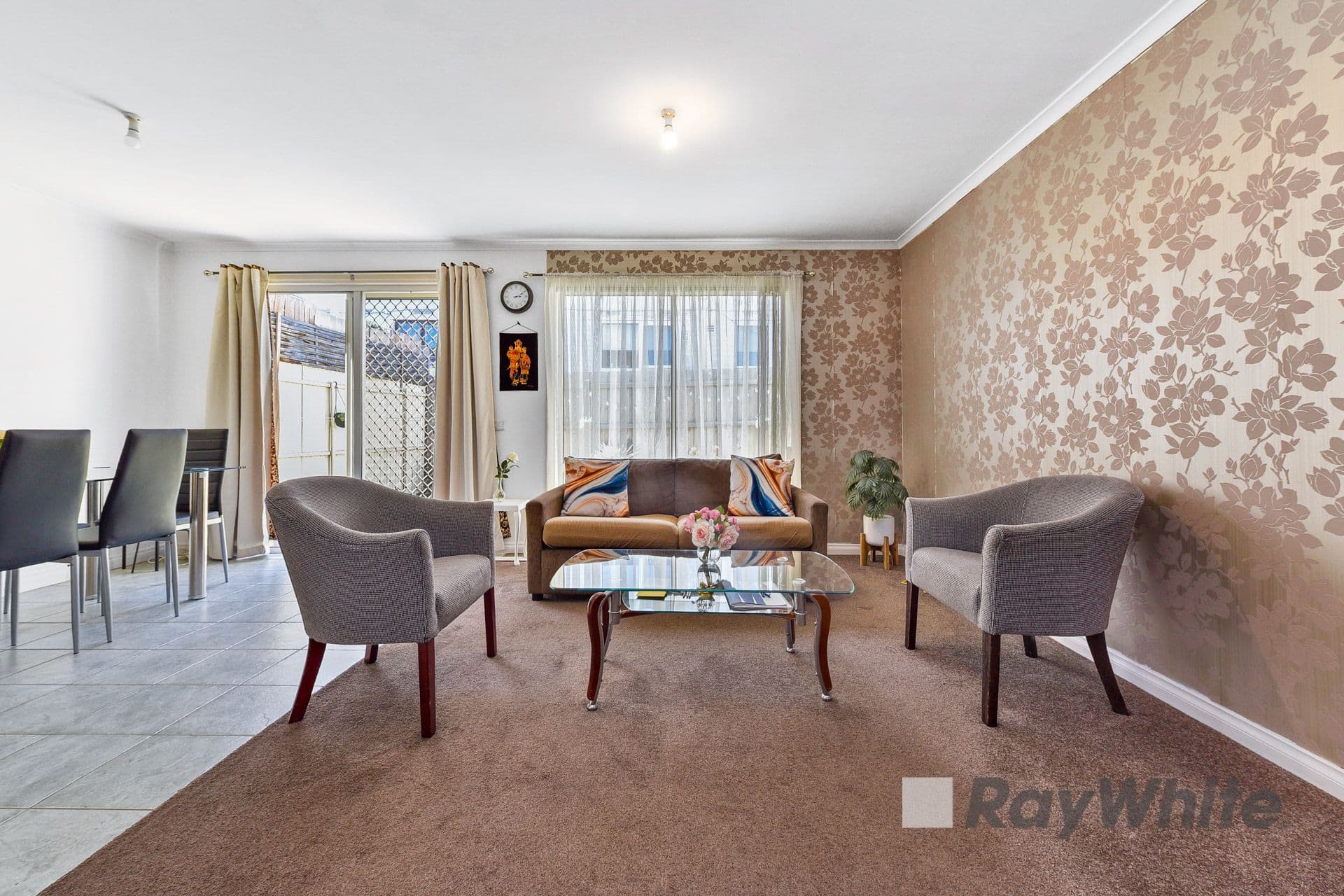 8 Larbert Road, Noble Park VIC 3174, Noble Park - Thumbnail 2