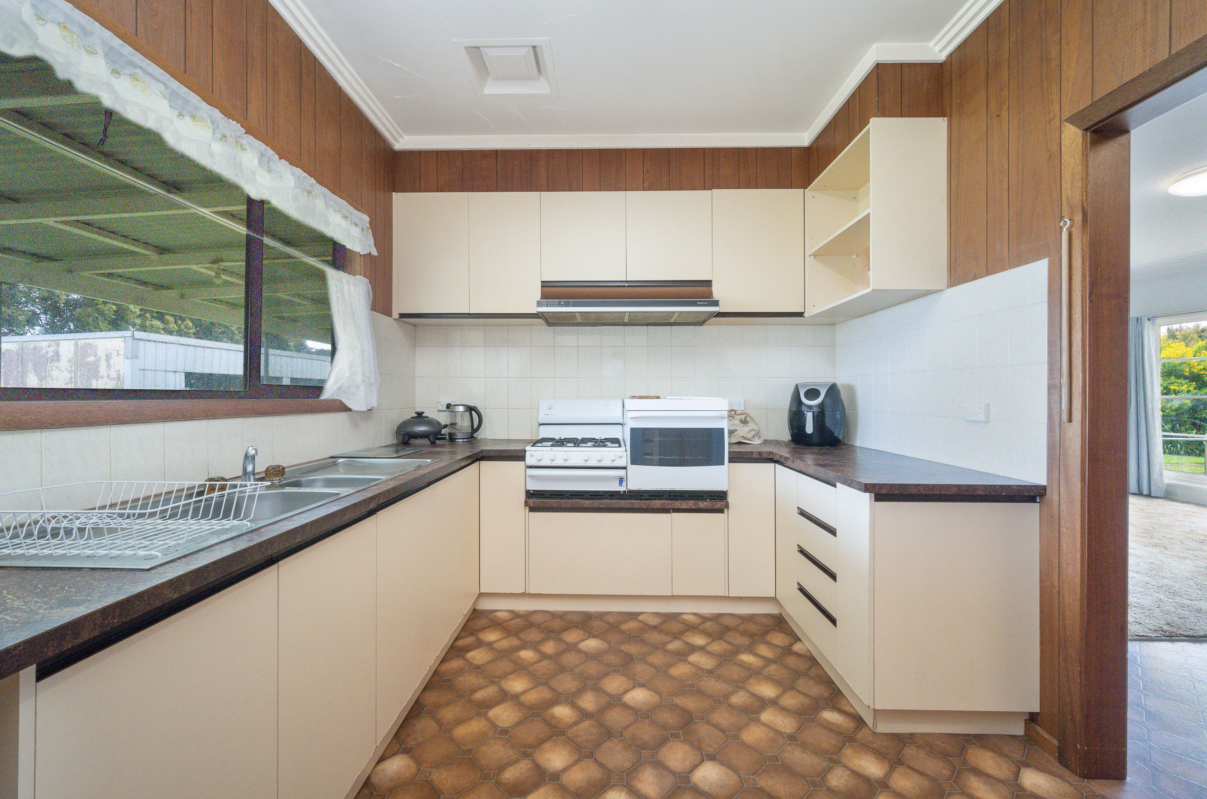 3687 Great Ocean Road, Nullawarre VIC 3268, Nullawarre - Thumbnail 4