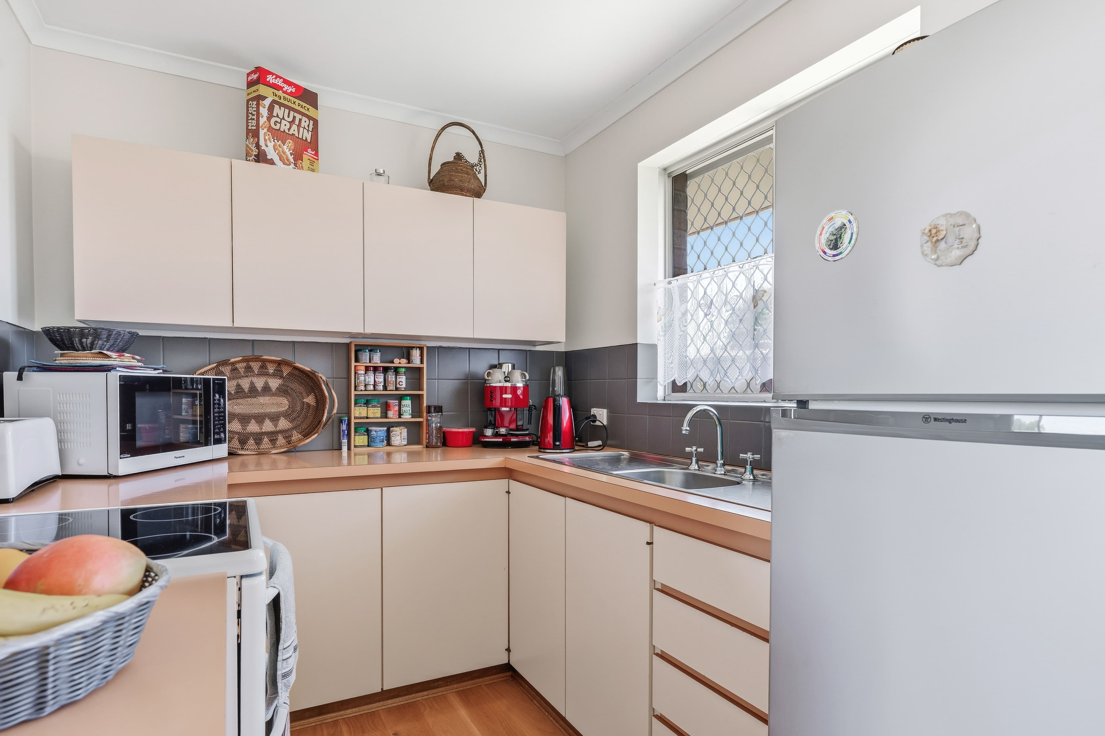 225 First Street, Wonthella WA 6530, Wonthella - Thumbnail 6