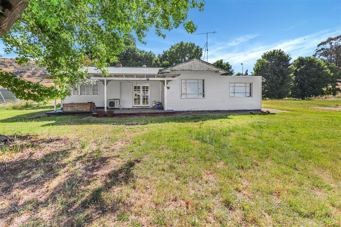 4108 Snowy Mountains Highway, Adelong NSW 2729, Adelong - Thumbnail 3