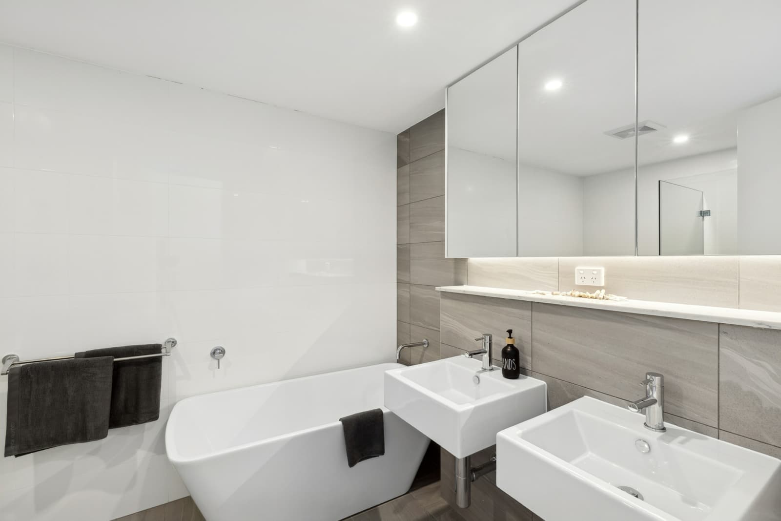 12/7 Campbell Crescent,Terrigal, Terrigal - Thumbnail 5