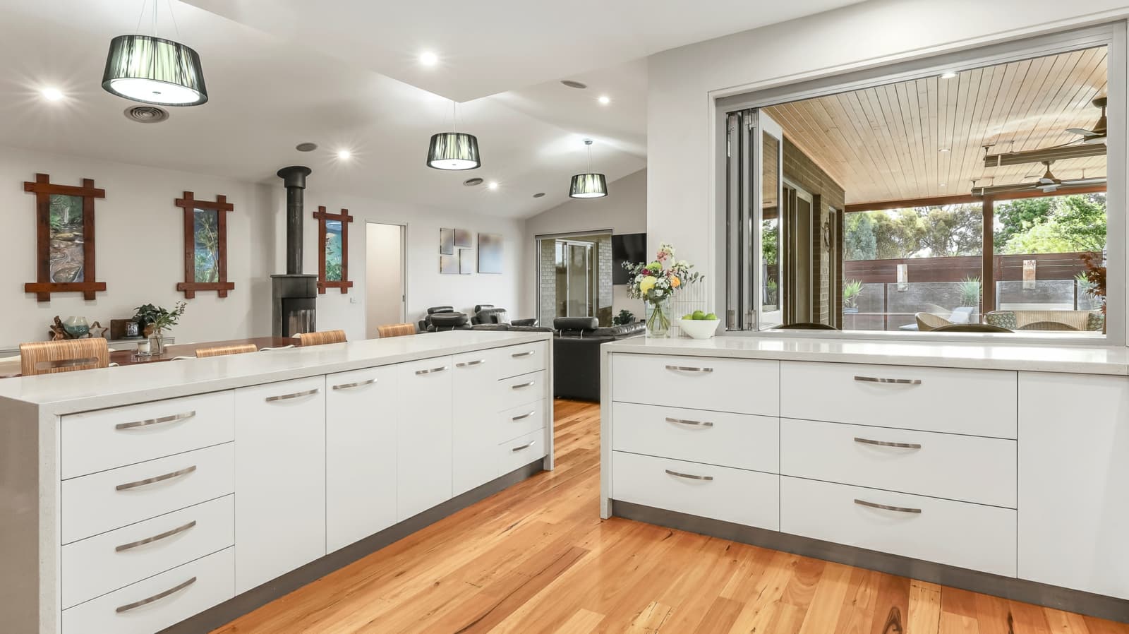 2 Village Court,Mansfield, Mansfield - Thumbnail 8