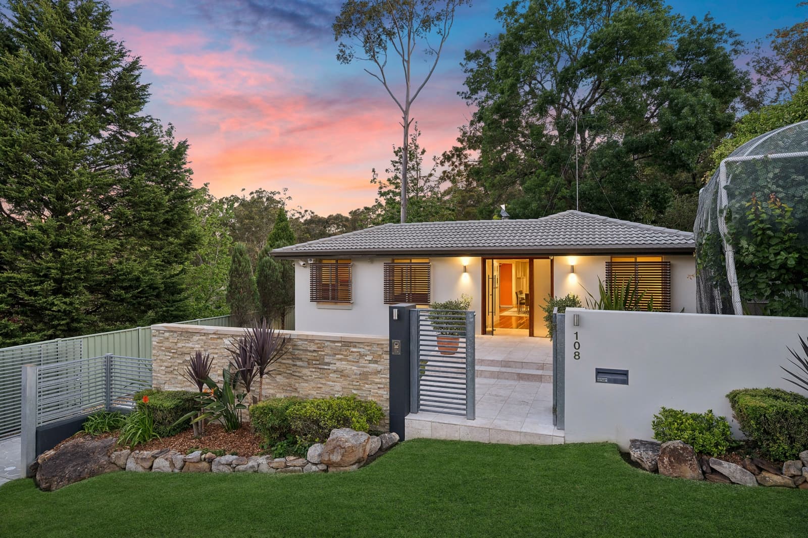 108 Talbot Road,Hazelbrook, Hazelbrook - Thumbnail 3