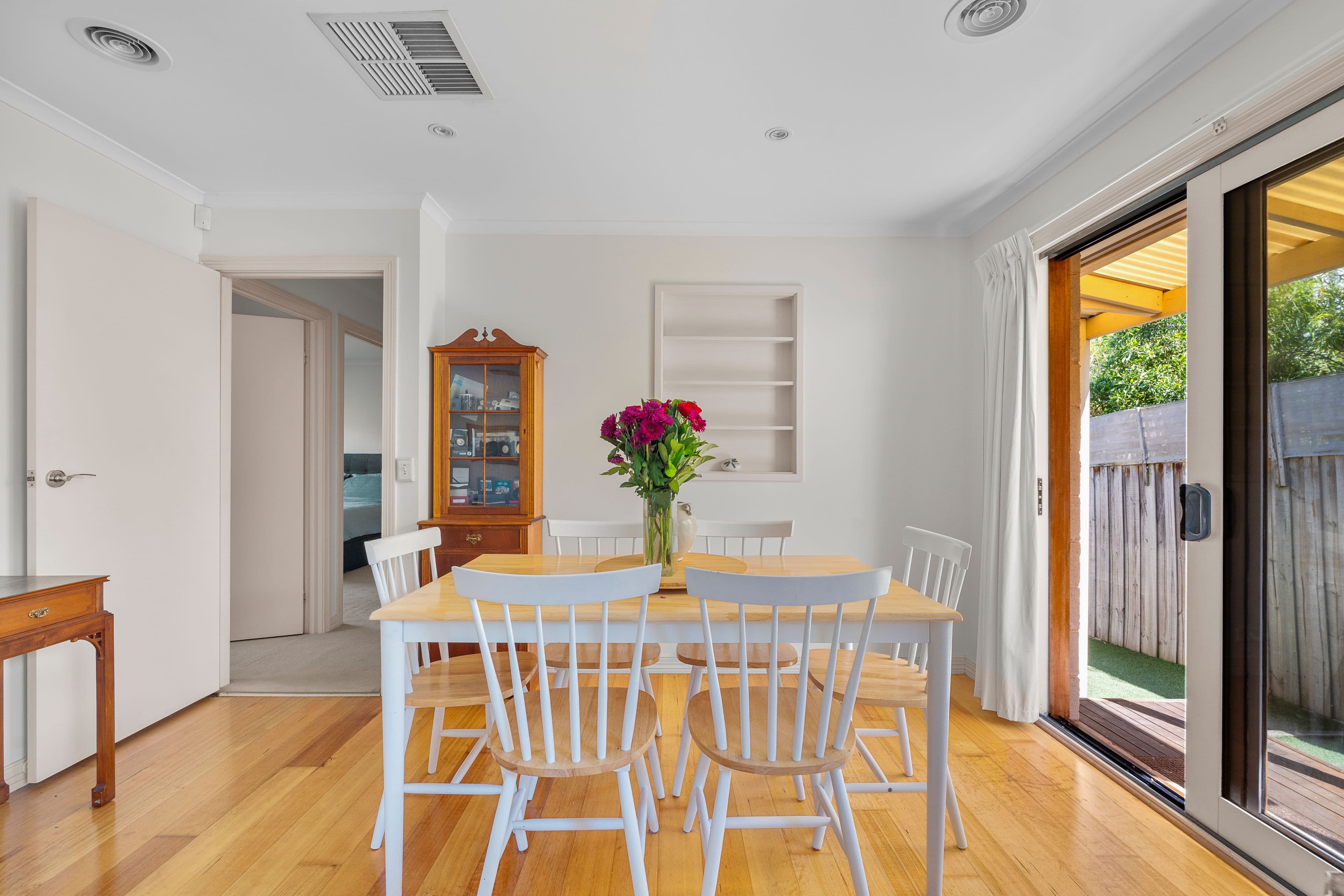 17 Silver Street, Eltham VIC 3095, Eltham - Thumbnail 3