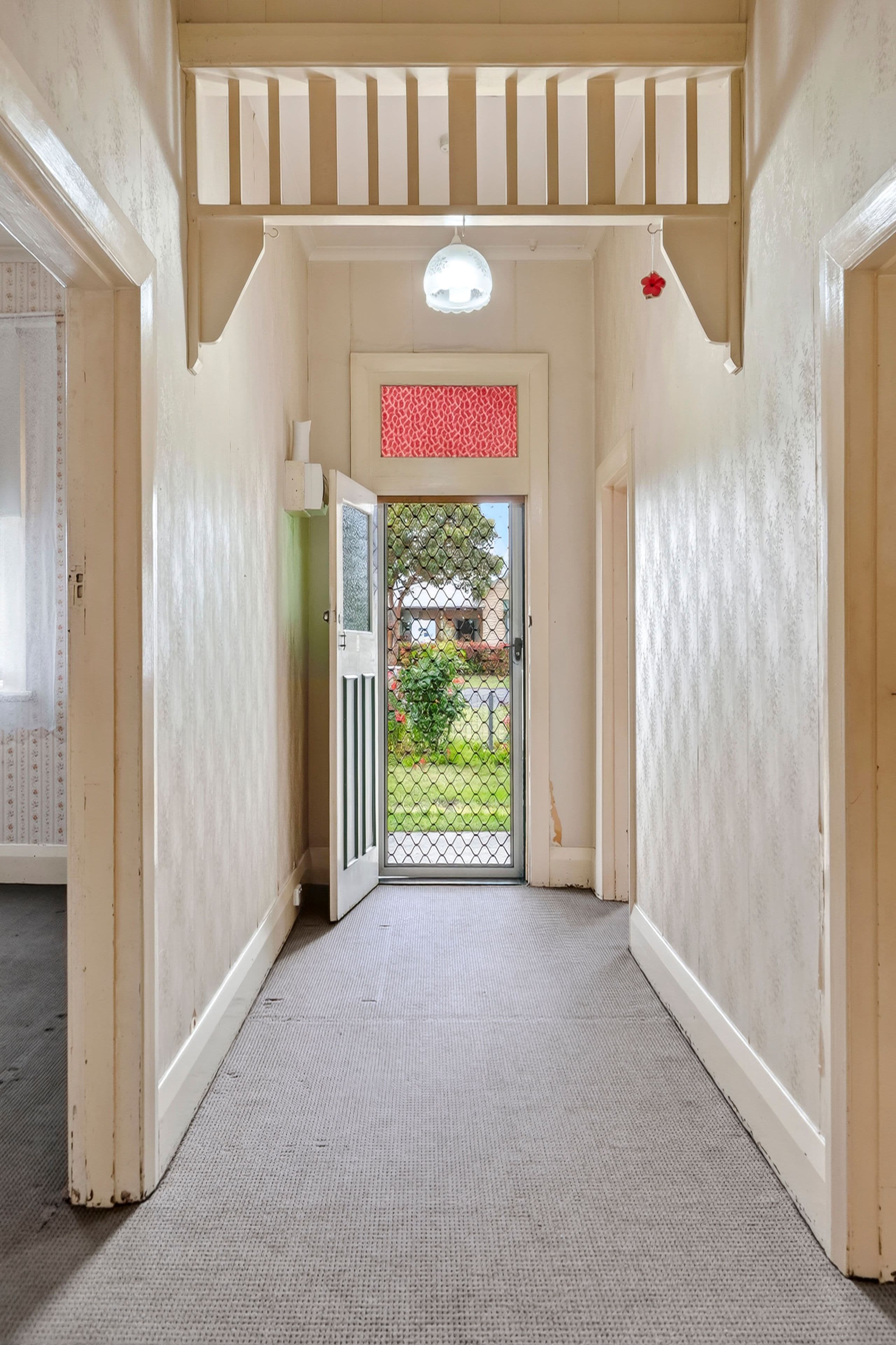 43 Hart Street, Colac VIC 3250, Colac - Thumbnail 5