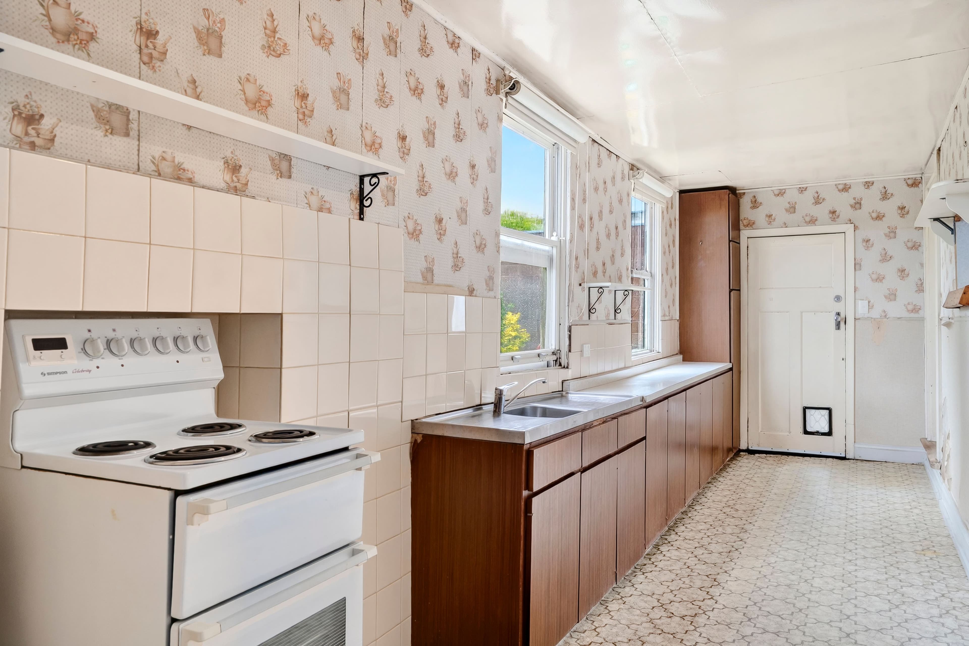 43 Hart Street, Colac VIC 3250, Colac - Thumbnail 7
