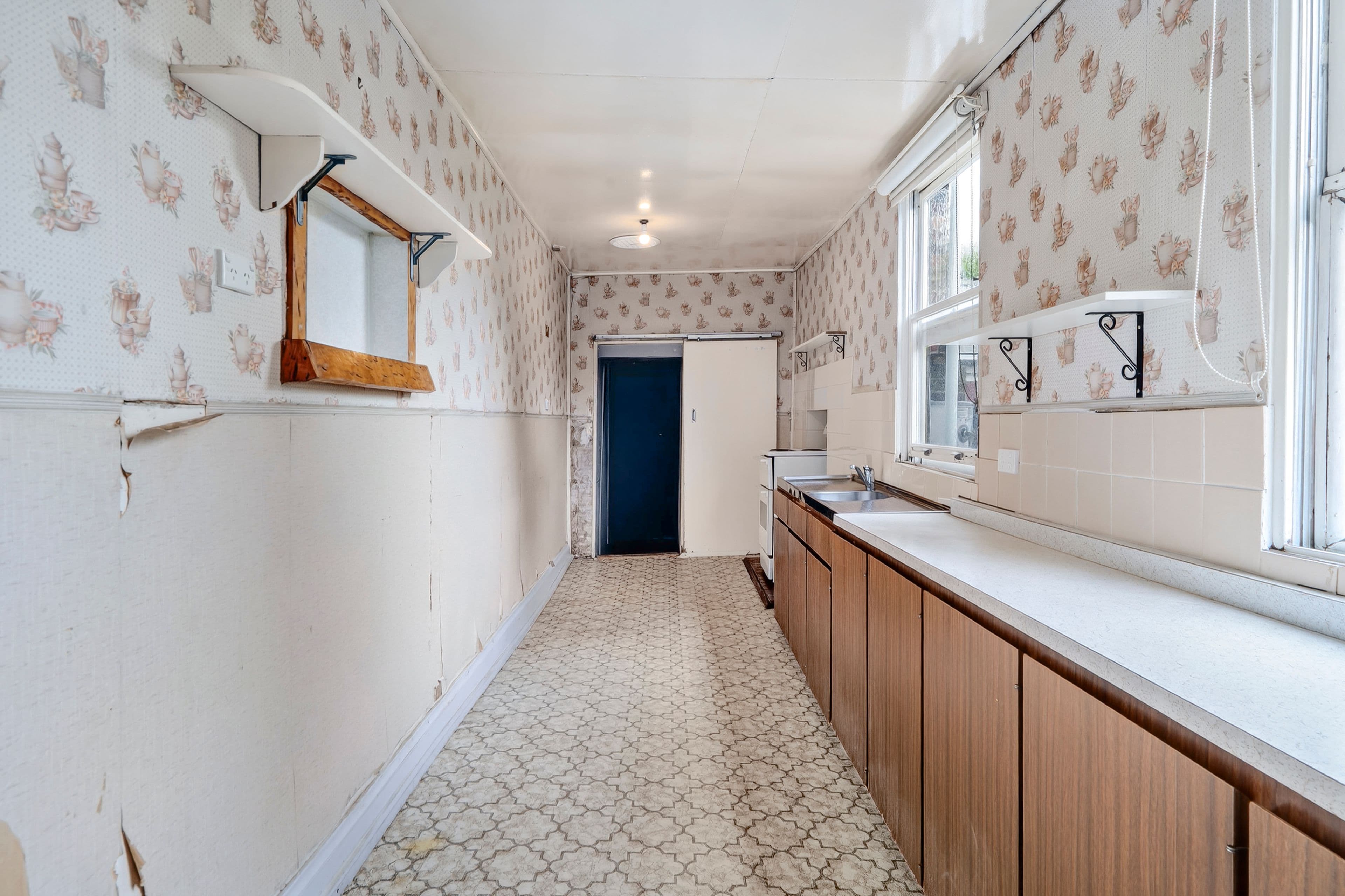 43 Hart Street, Colac VIC 3250, Colac - Thumbnail 8