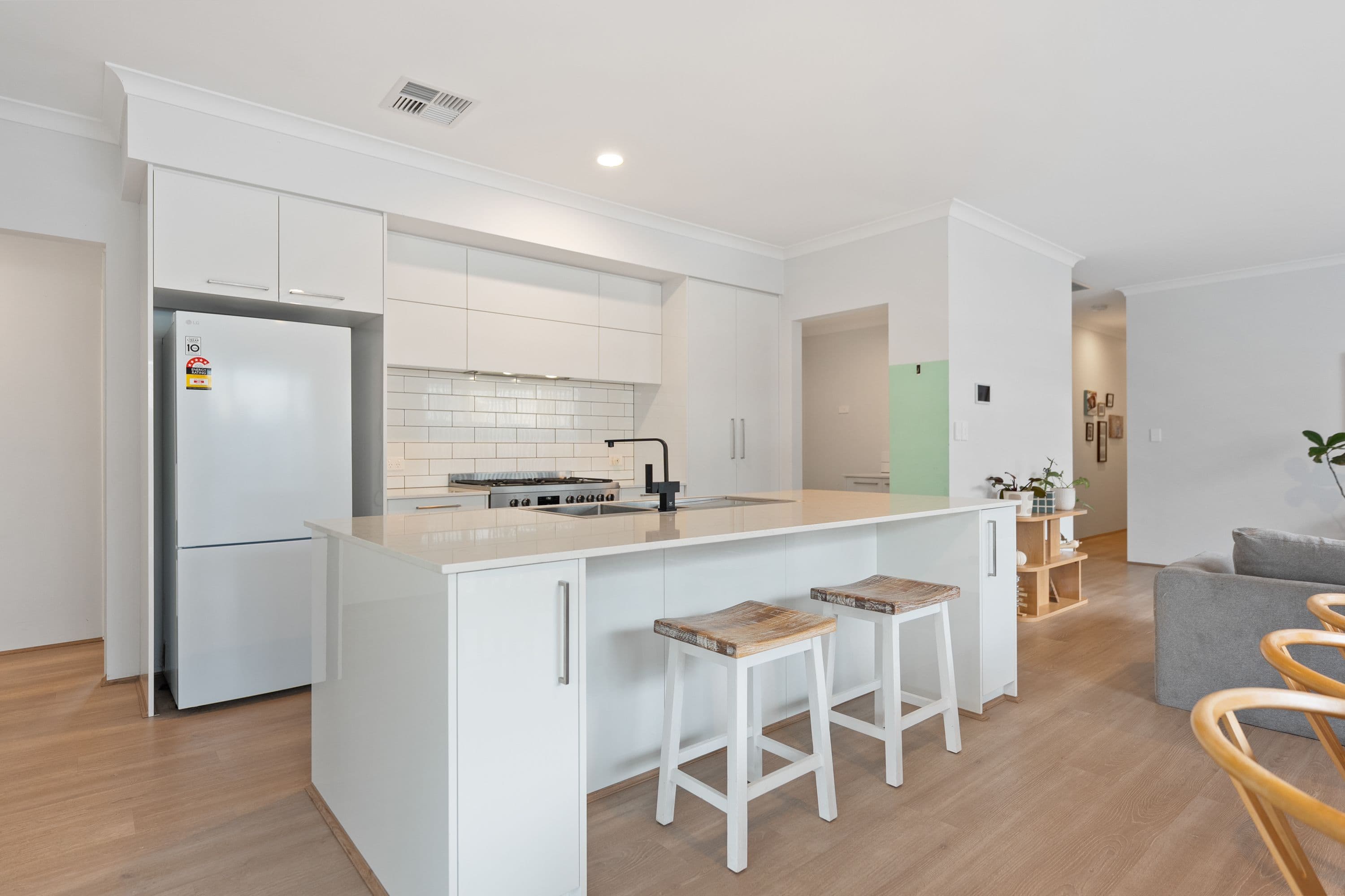 11 Edensor Vista, Baldivis WA 6171, Baldivis - Thumbnail 2