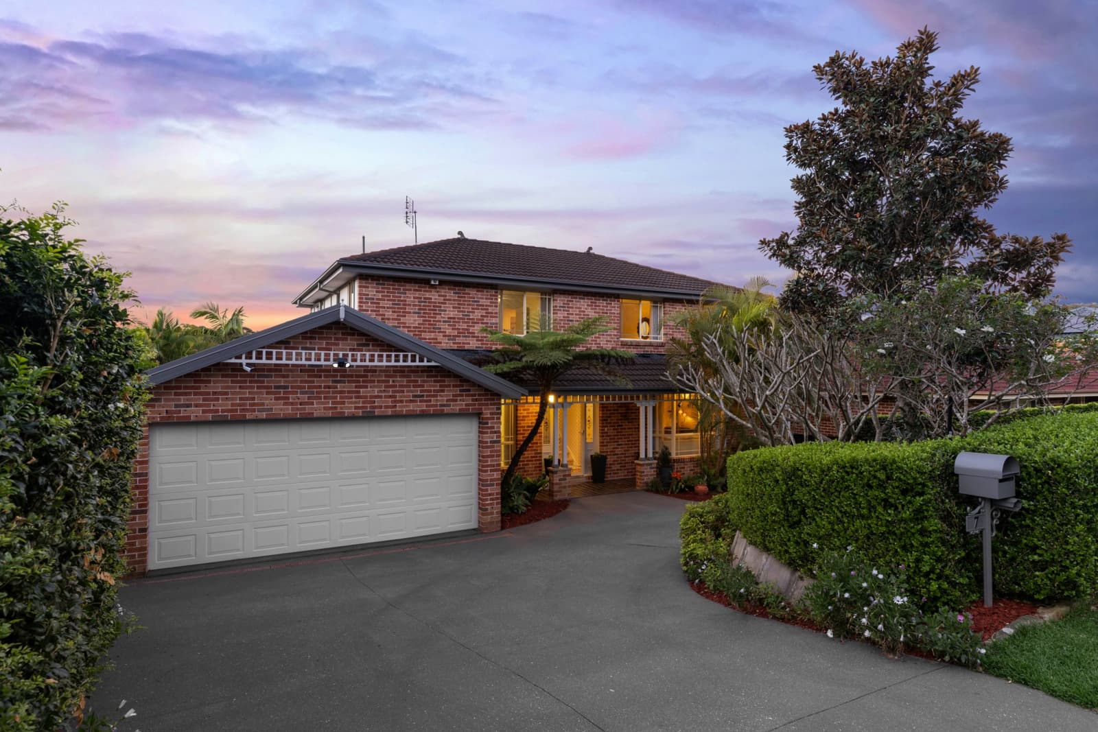 7 Rembrae Drive,Green Point, Green Point - Image 1