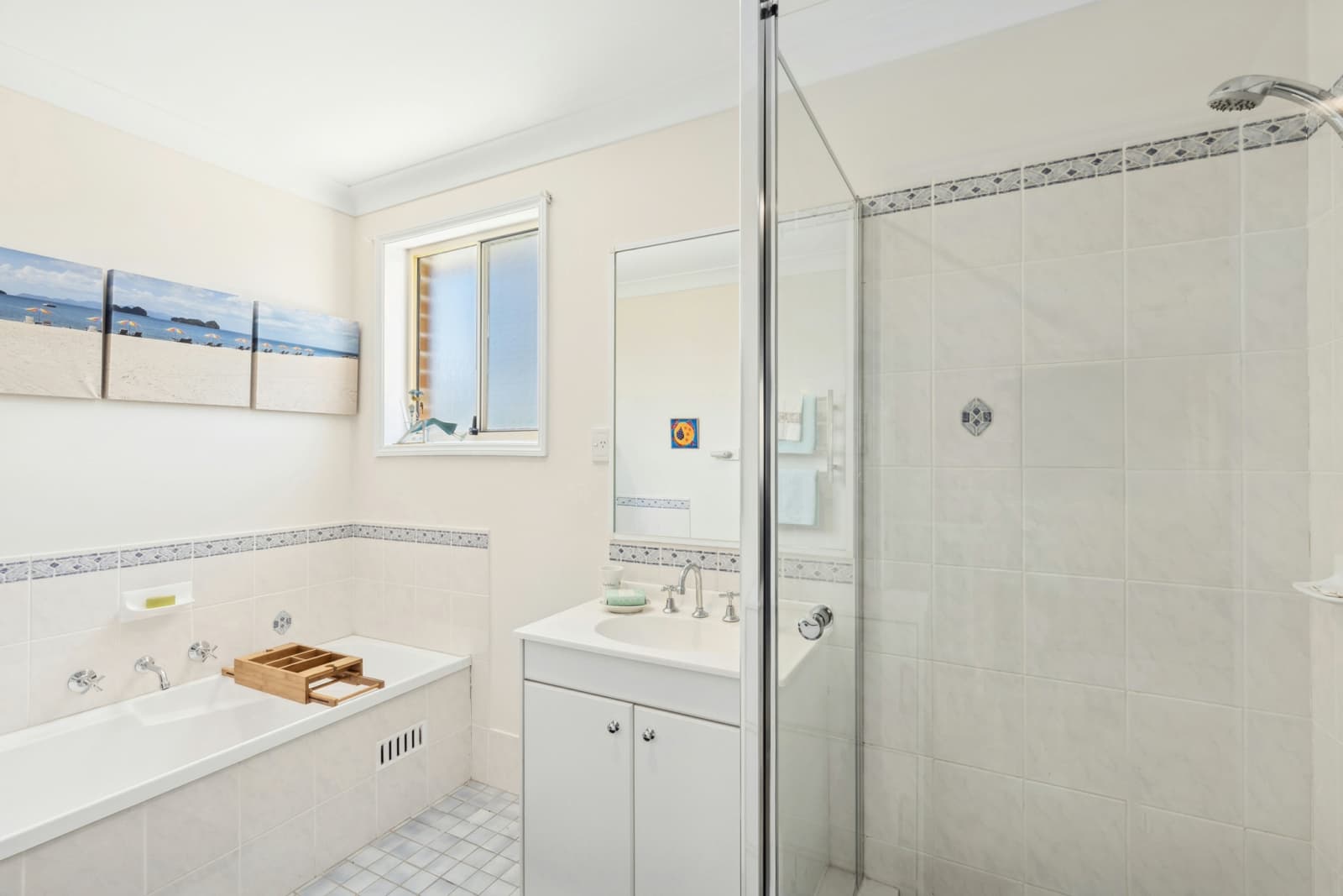 7 Rembrae Drive,Green Point, Green Point - Thumbnail 7