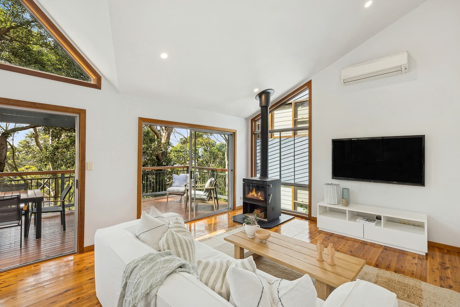 51 Surf Rider Avenue,North Avoca, North Avoca - Image 1