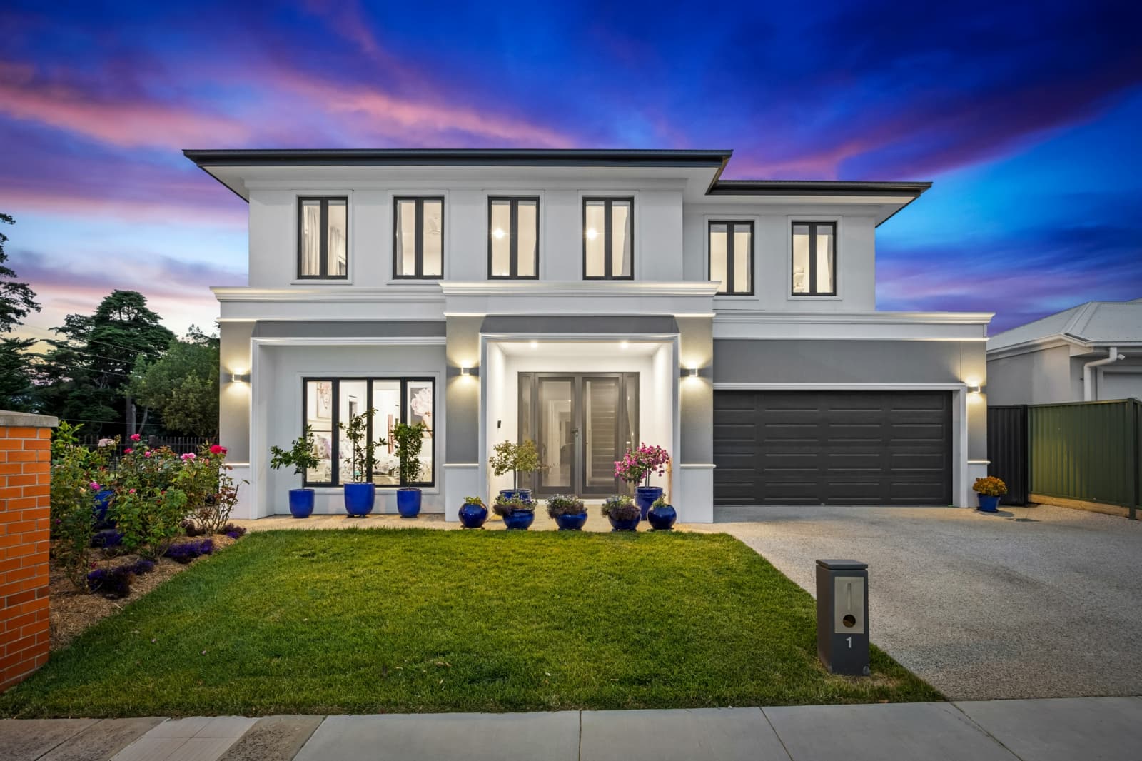 1 Scarlet Drive,Lake Gardens, Lake Gardens - Image 1