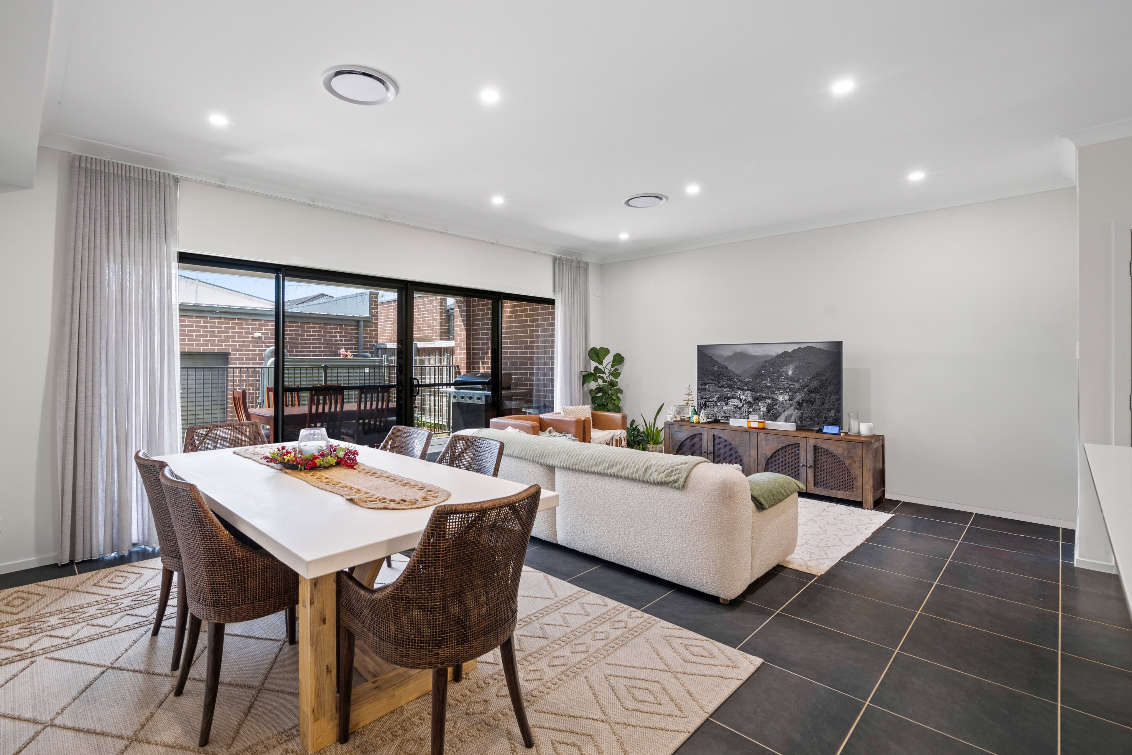 99 Andalusian Street, Austral NSW 2179, Austral - Thumbnail 5
