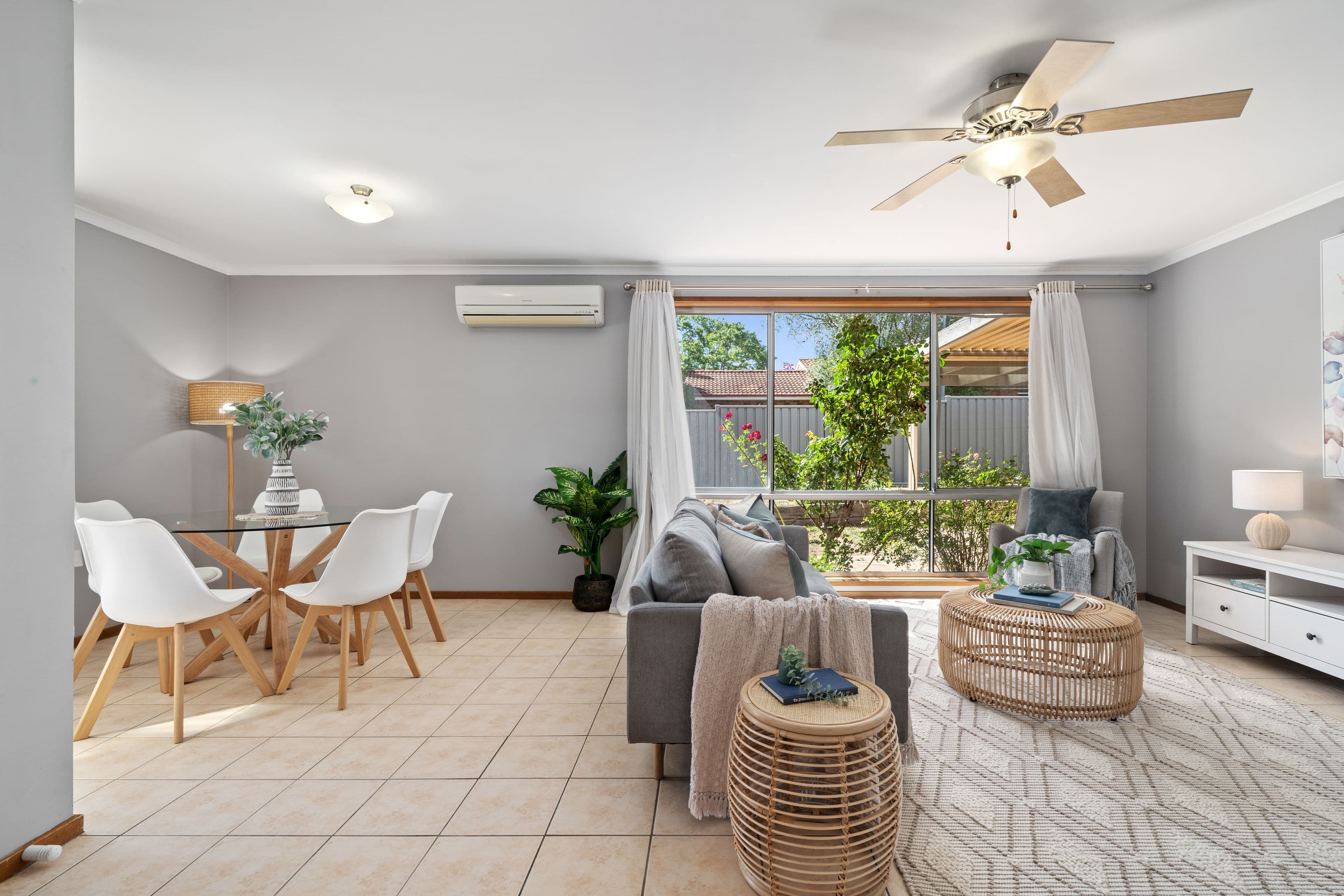225 Ellerston Avenue, Isabella Plains ACT 2905, Isabella Plains - Thumbnail 3