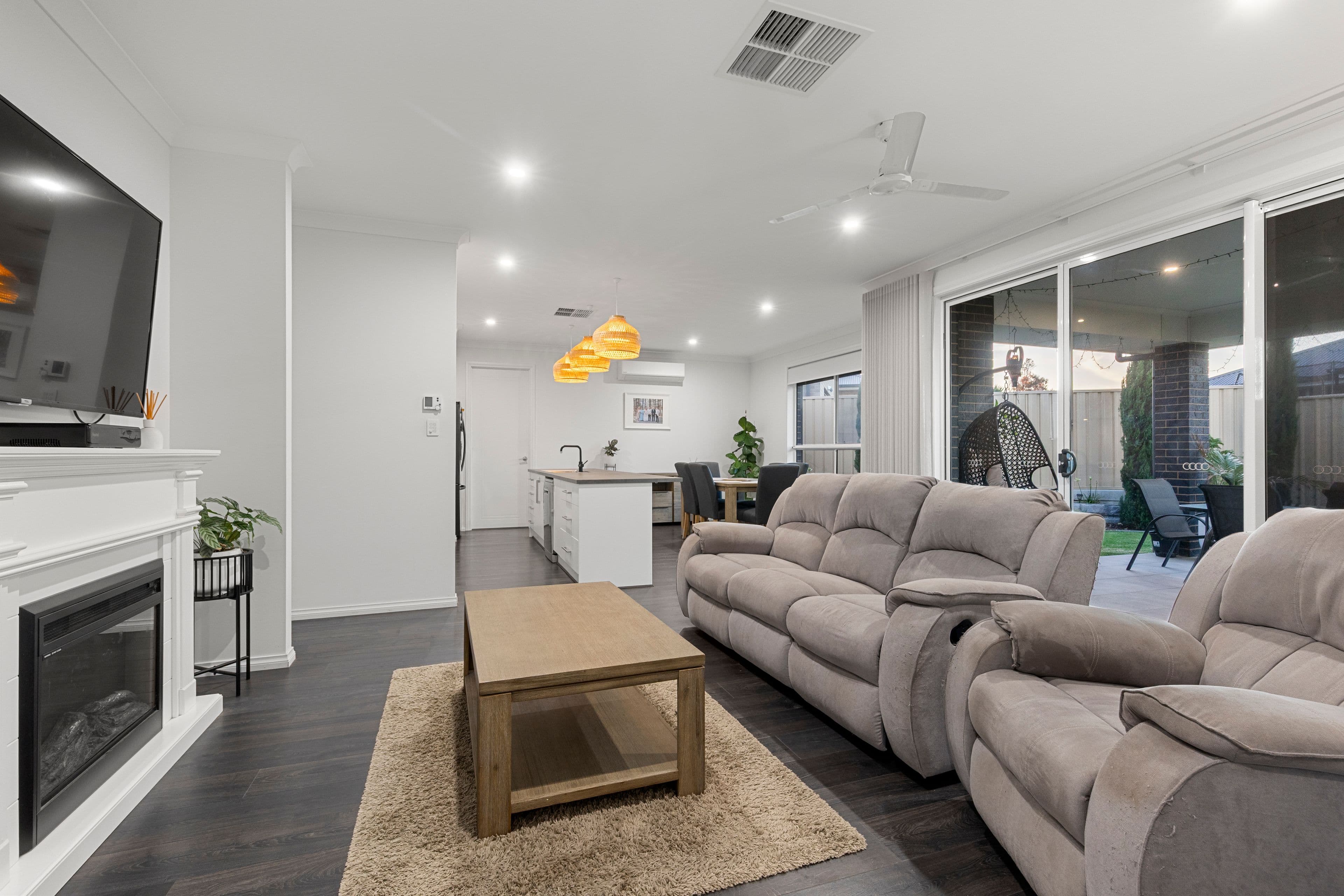 90 Prow Drive, Seaford Meadows SA 5169, Seaford Meadows - Thumbnail 5