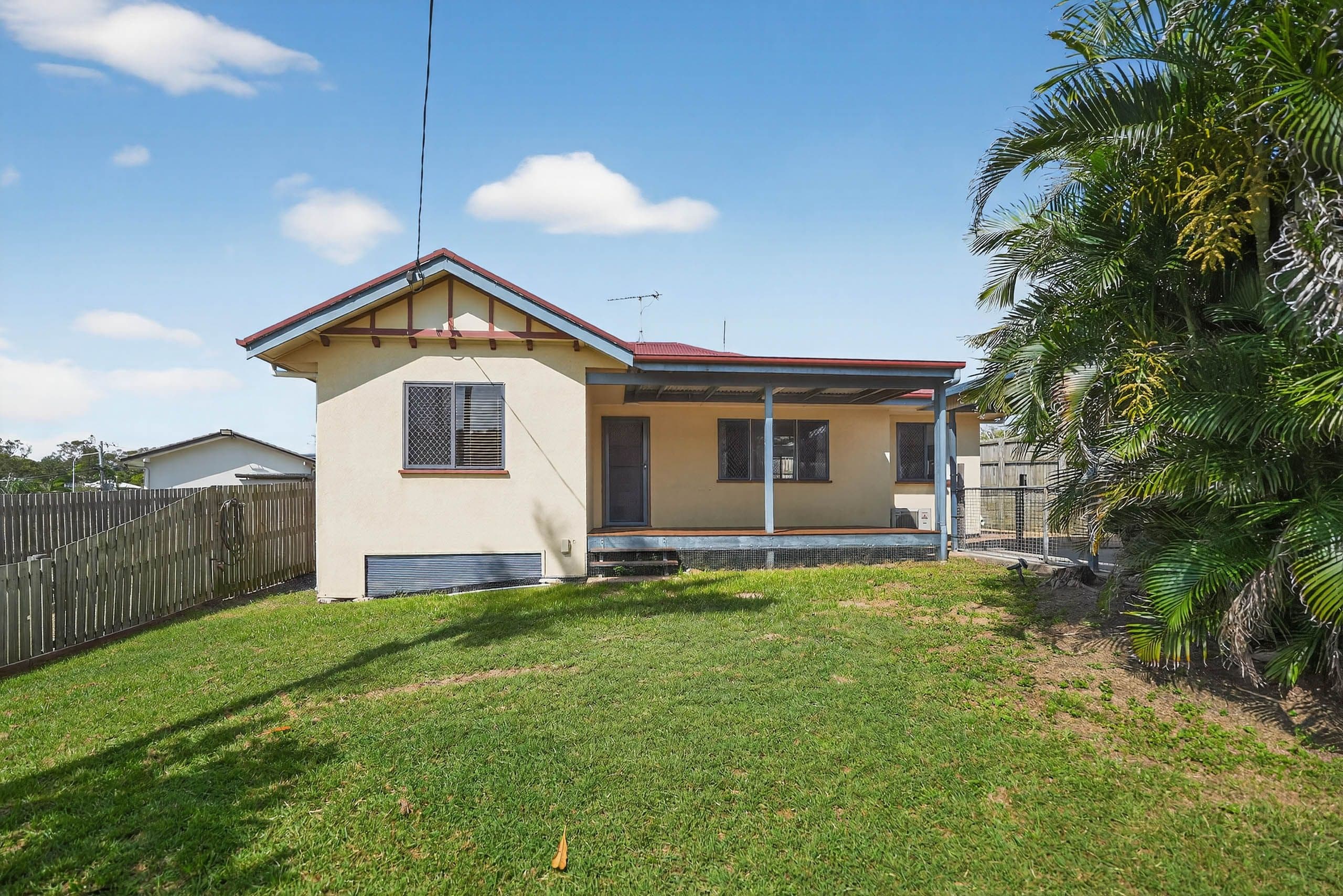 113 Central Lane, Gladstone Central QLD 4680, Gladstone Central - Thumbnail 2
