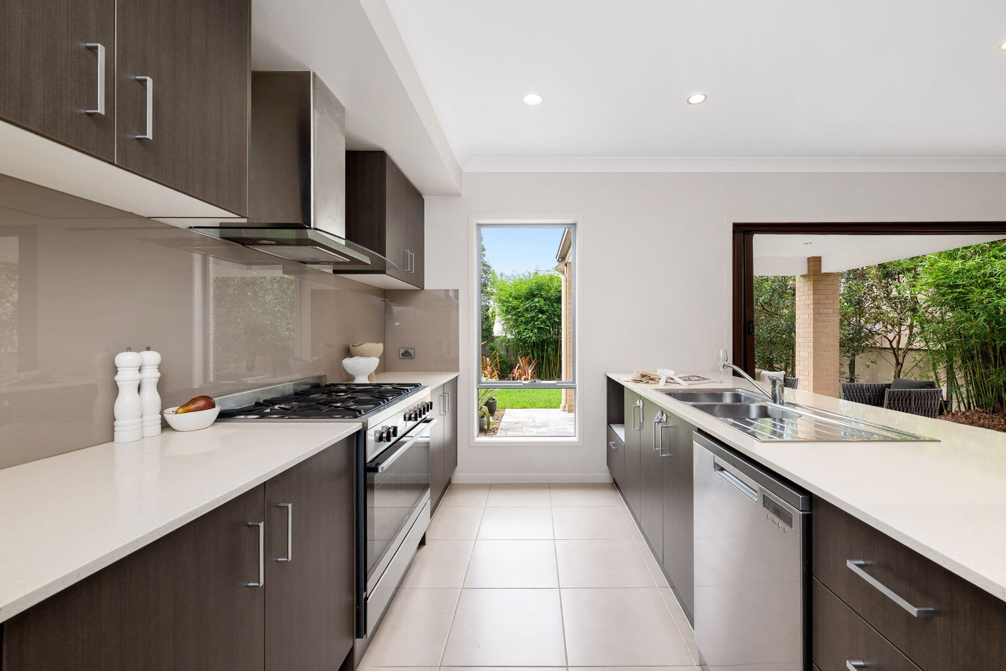 10 Herbertson Road, Carina Heights QLD 4152, Carina - Thumbnail 4