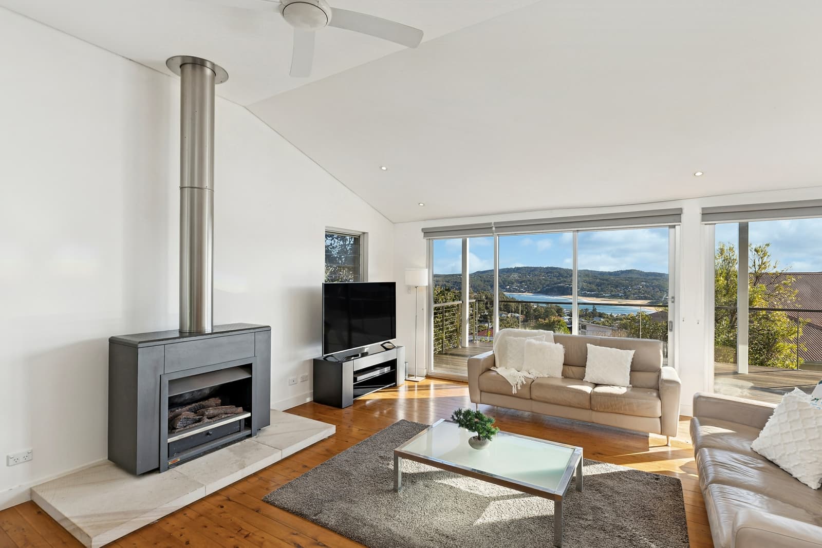 102 Del Monte Place,Copacabana, Copacabana - Thumbnail 2